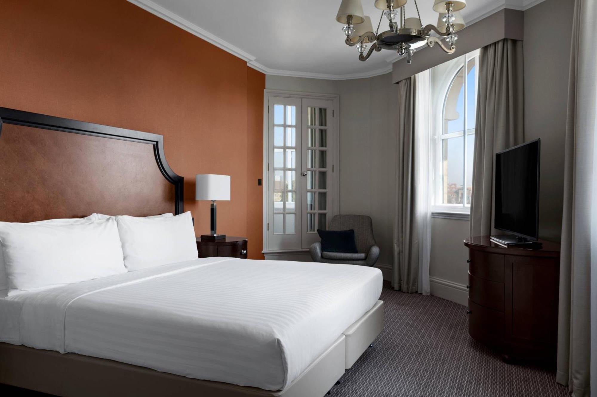 One-Bedroom King Suite,1709850421:JPEG