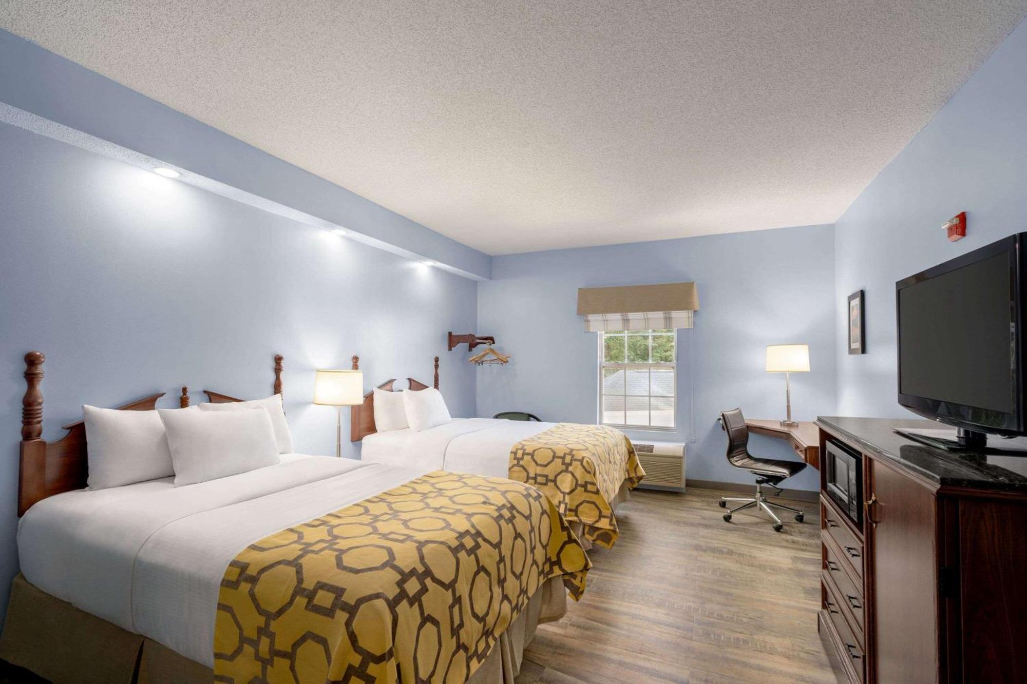 Deluxe Double Room with Two Double Beds - Non-Smoking