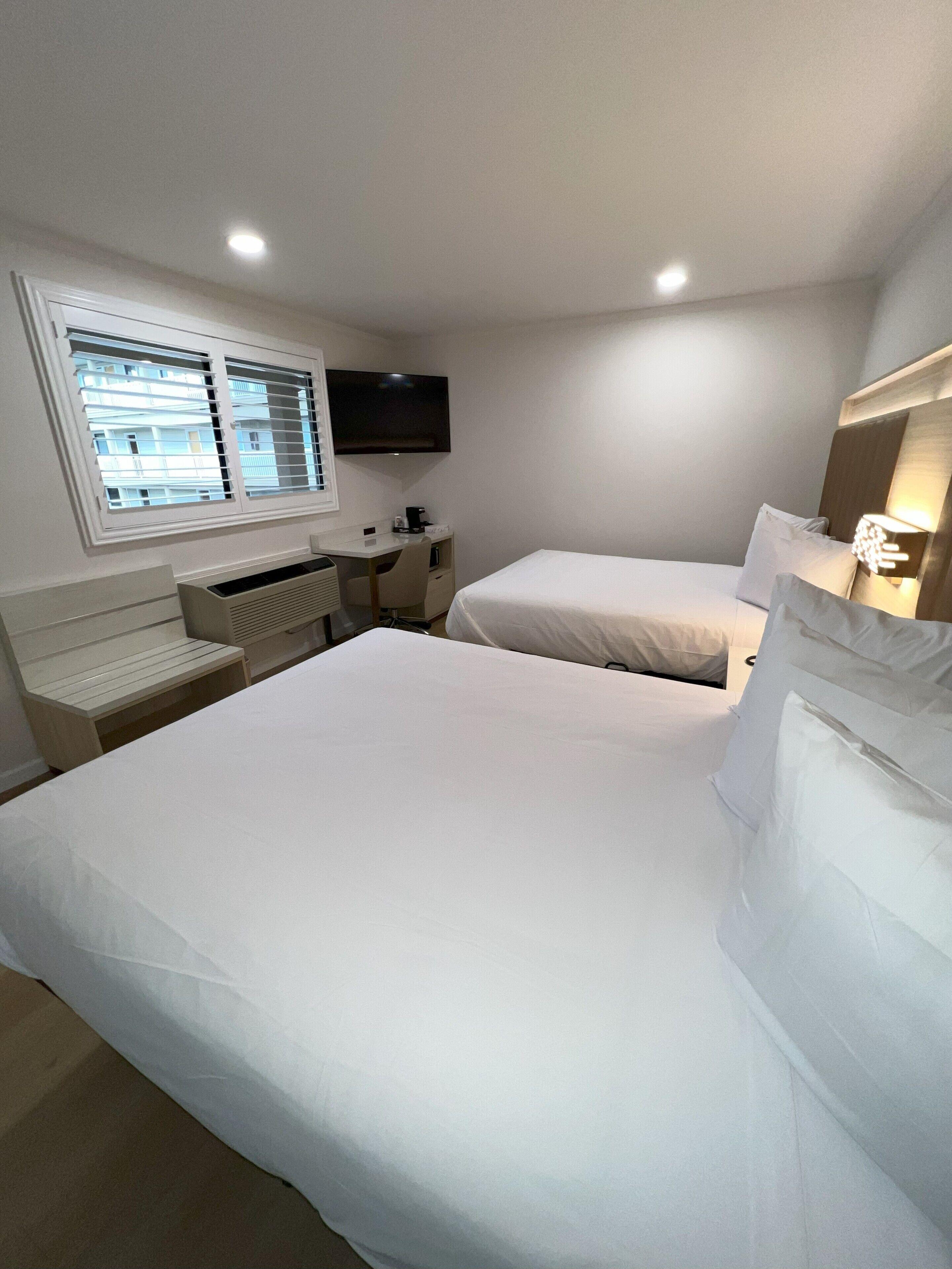 Queen Room Two Queen Beds Non-Smoking