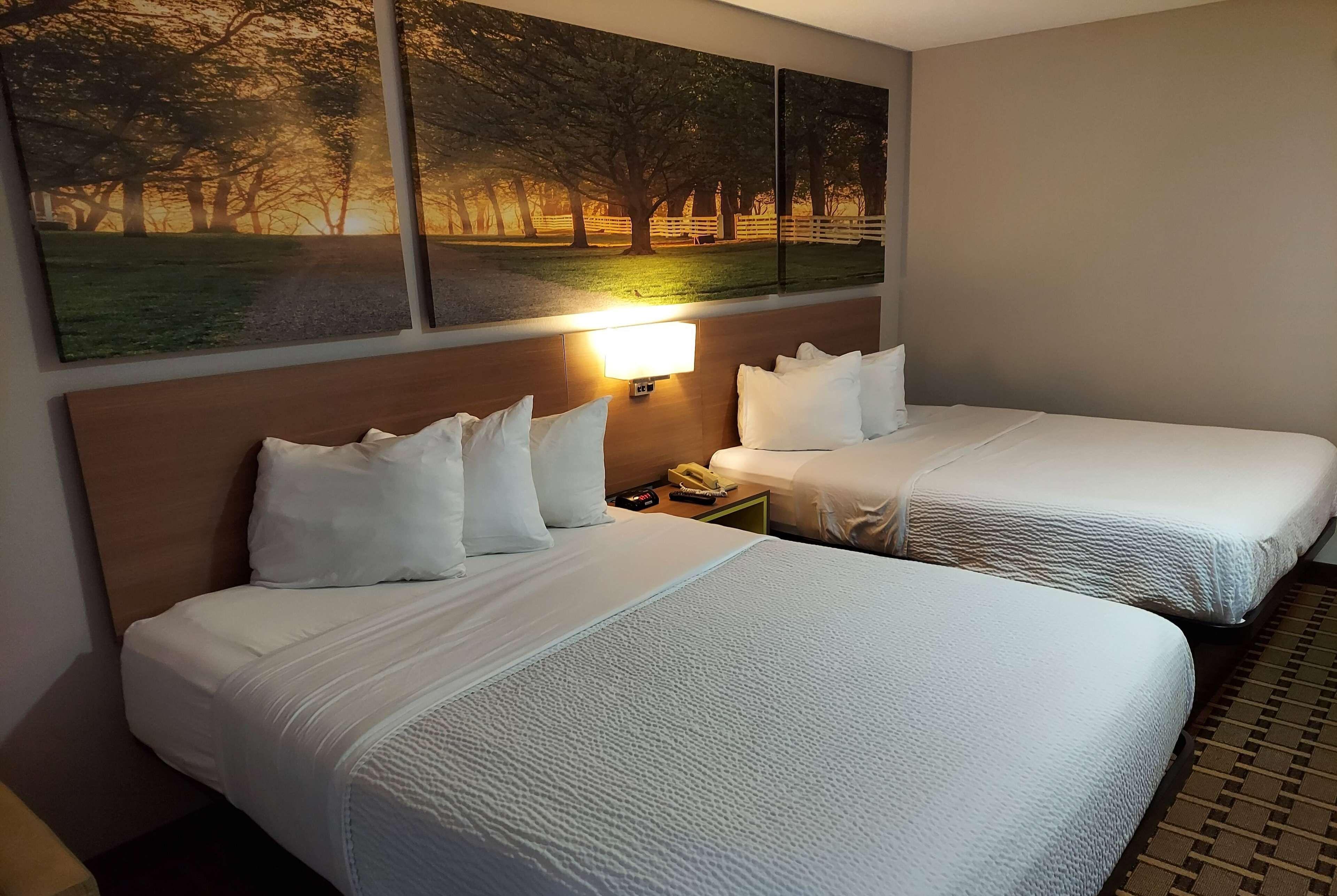 Queen Room with Two Queen Beds - Non-Smoking
