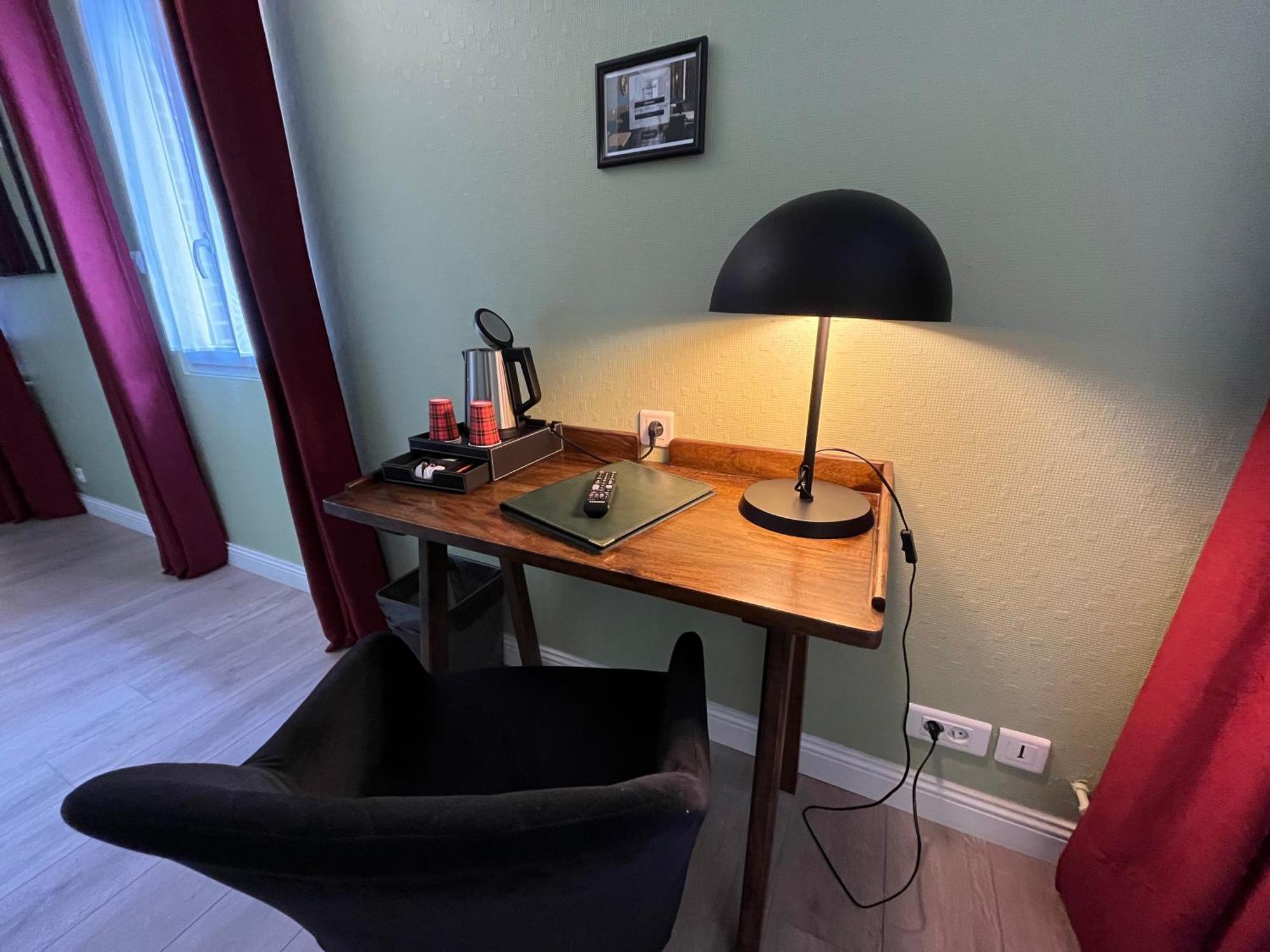 Family Room (6 Adults)