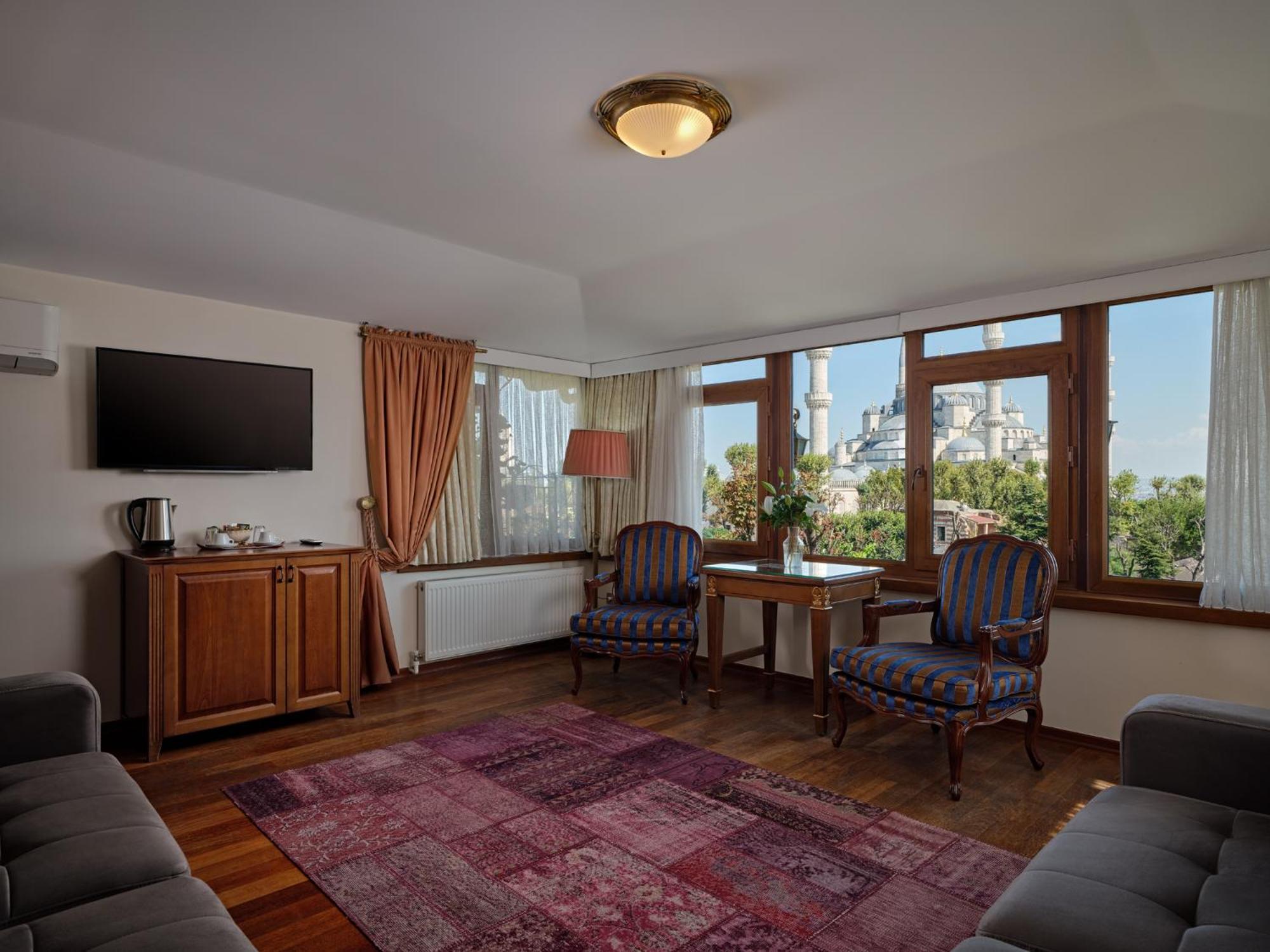 King Suite with Blue Mosque and Sea View,1710588952:JPEG