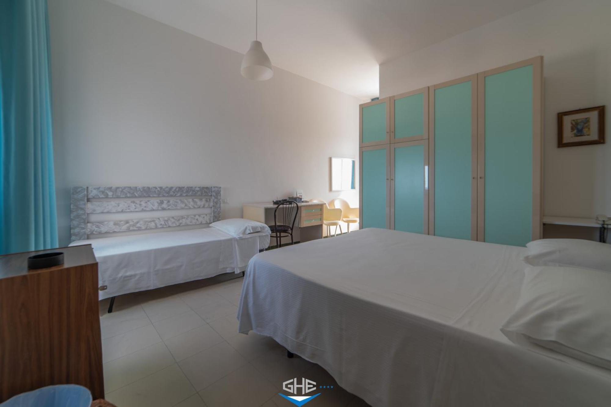 Triple Room with Sea View