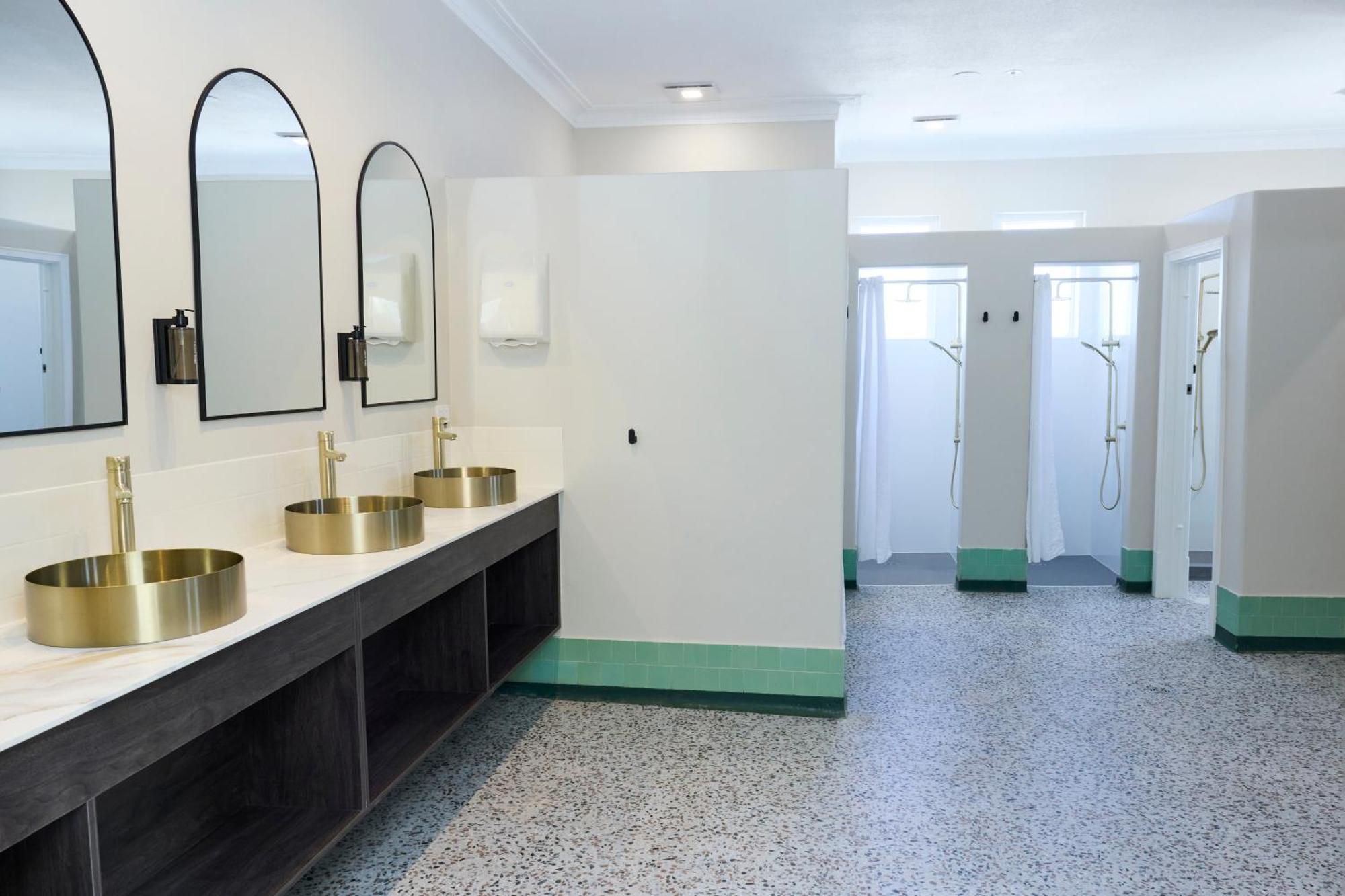 Single Room with Shared Bathroom