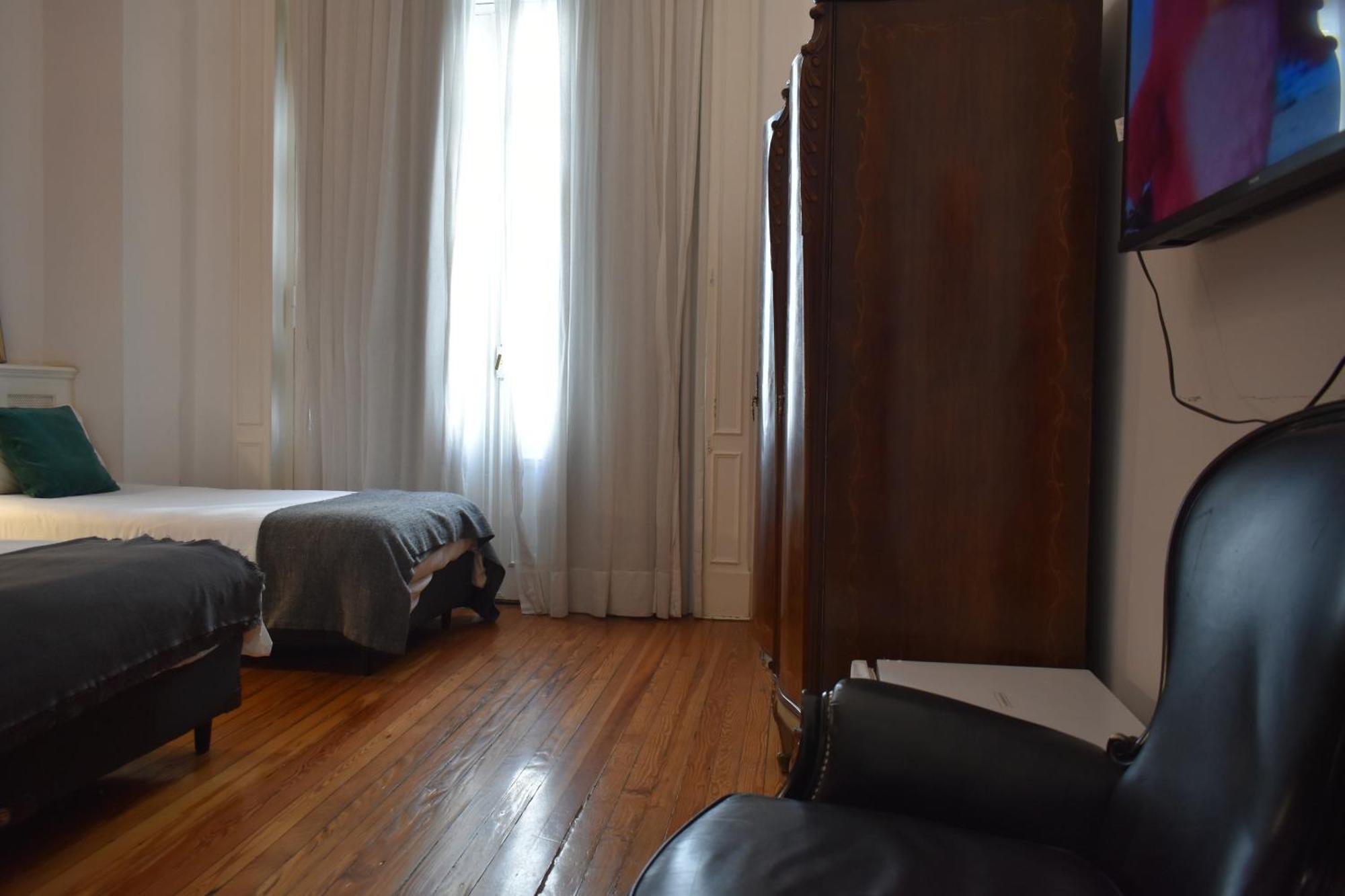 Triple Room City View