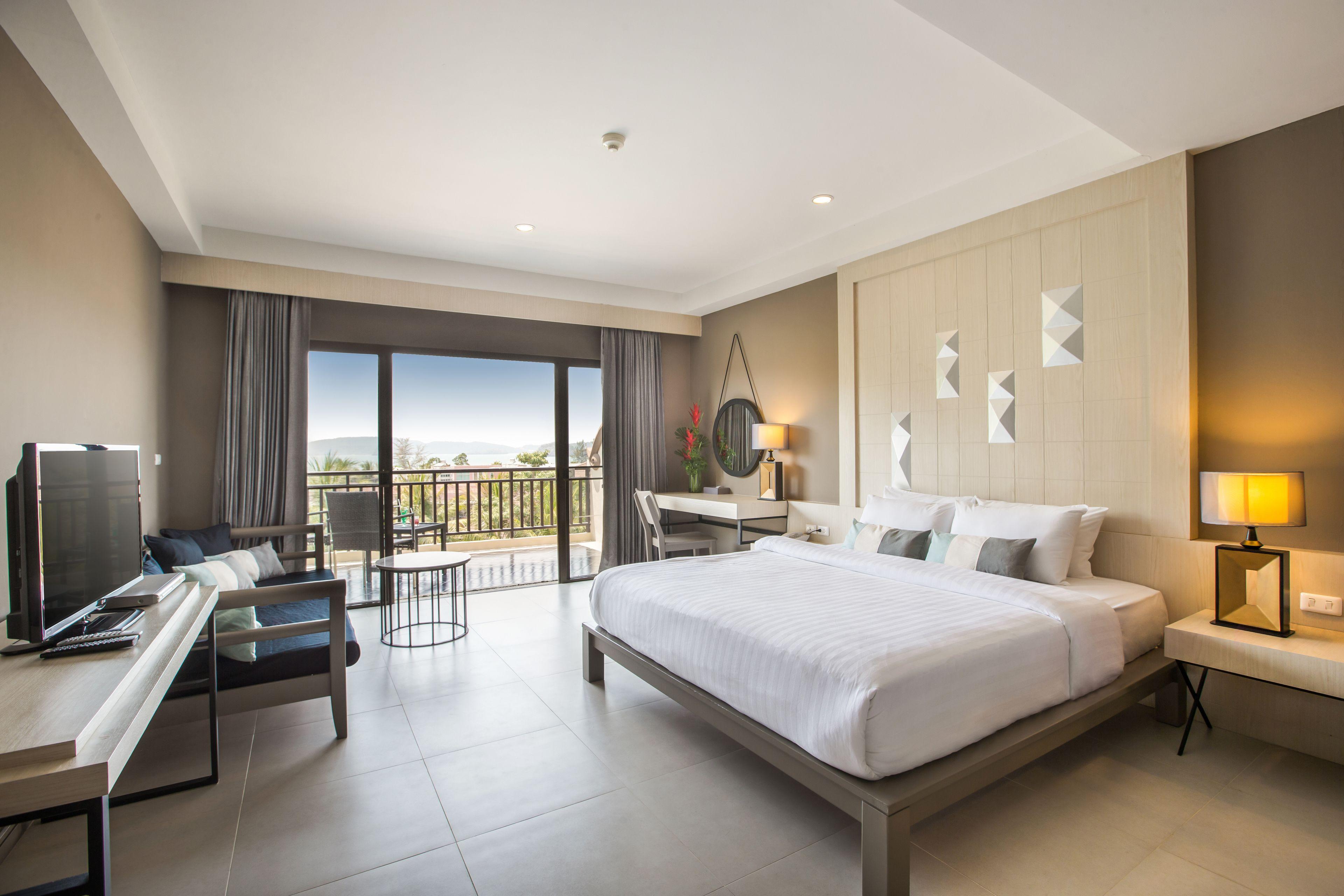 Deluxe Double or Twin Room