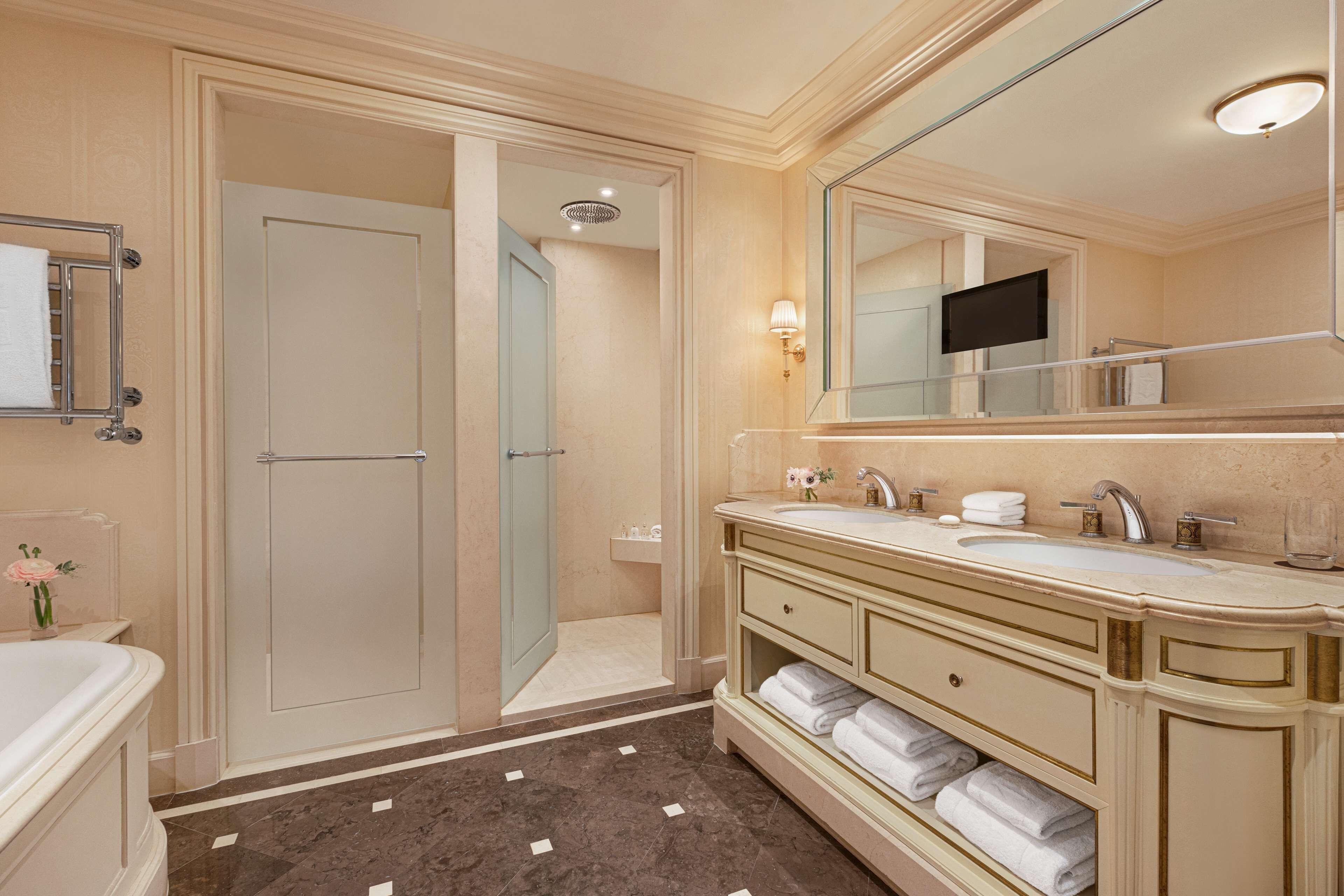 Kamar dengan Teras