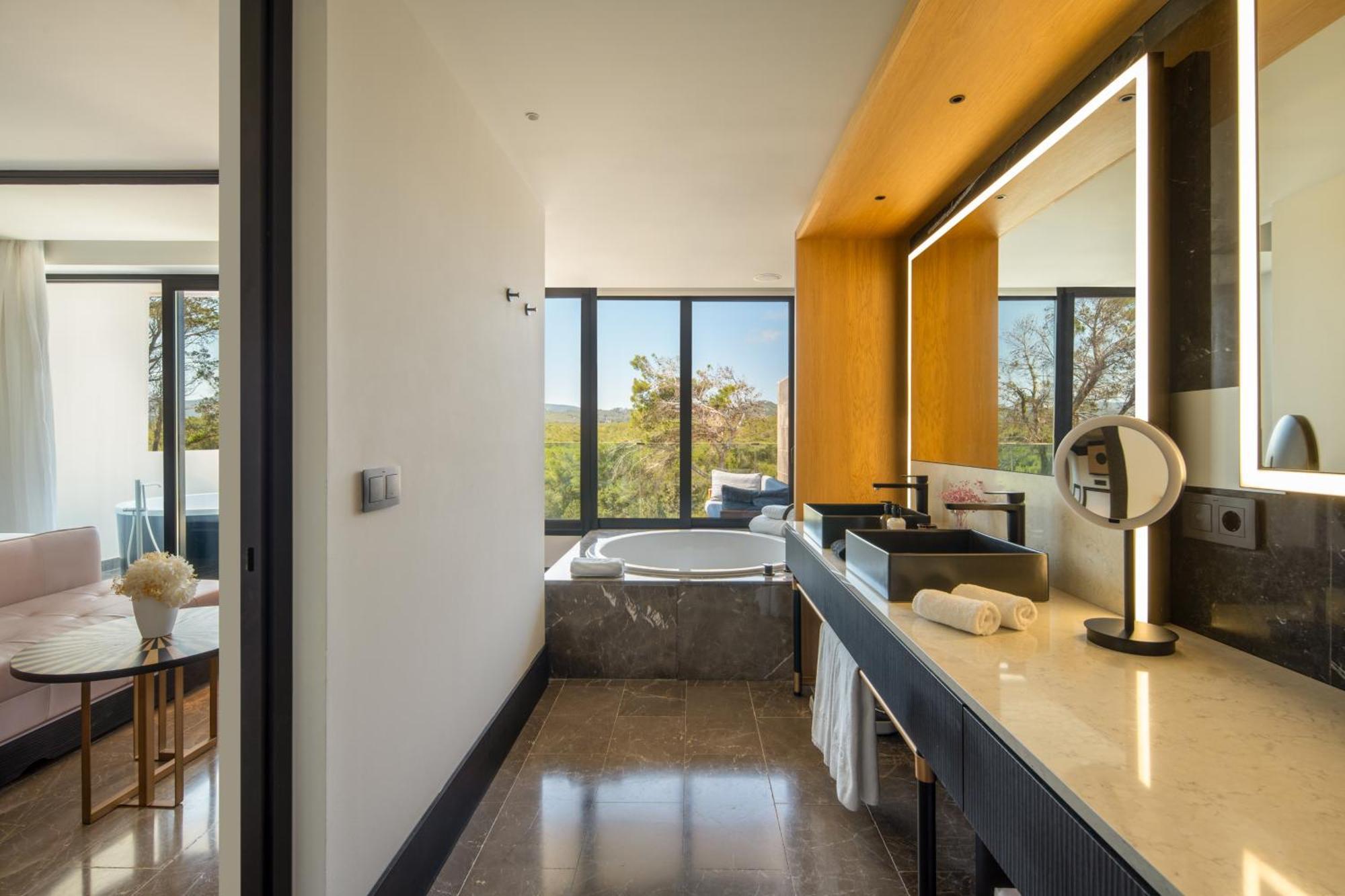 Studio Suite Jacuzzi Terrace
