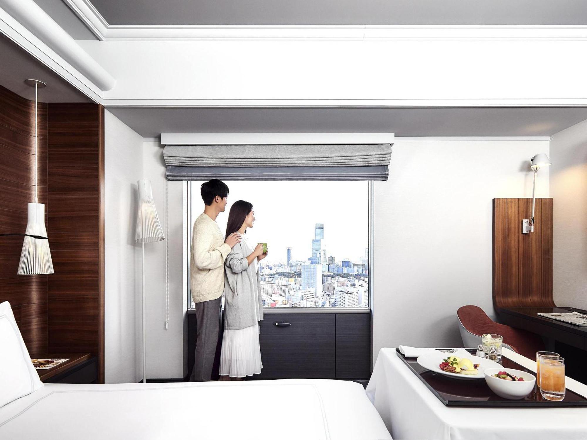 Deluxe Suite mit Kingsize-Bett und Zugang zur Lounge