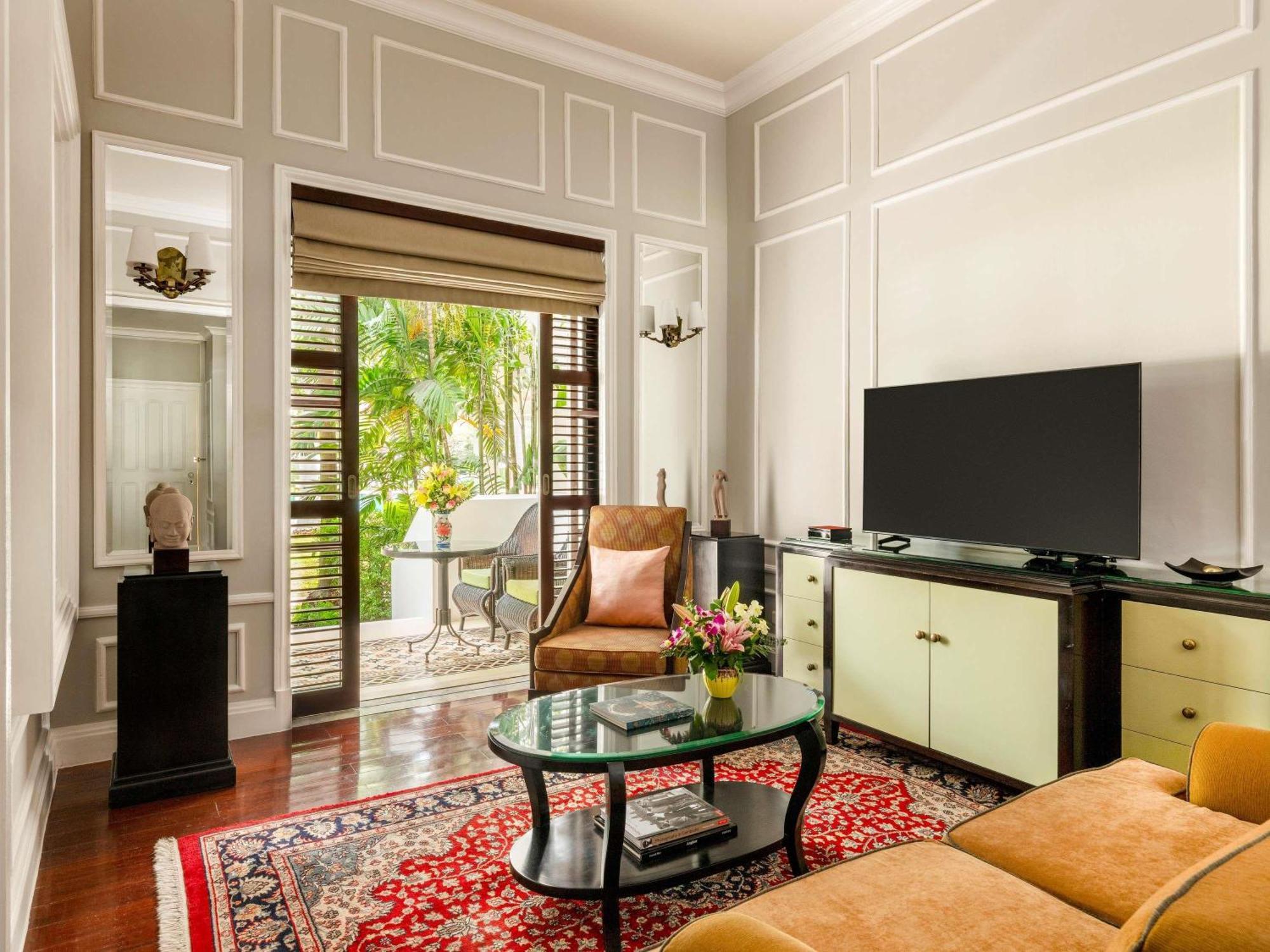 Raffles King Suite,1739390677:JPEG