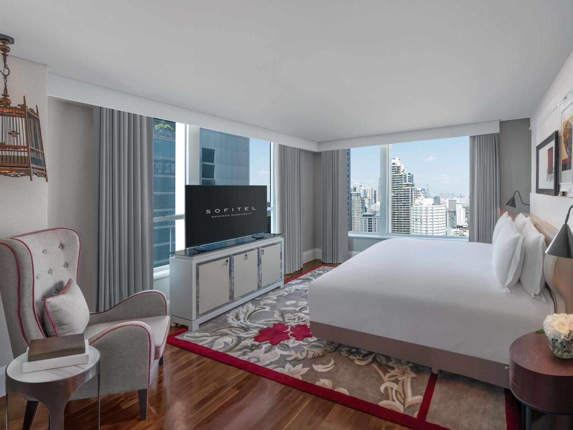 Opera King Suite Club Access,1771566839:JPEG