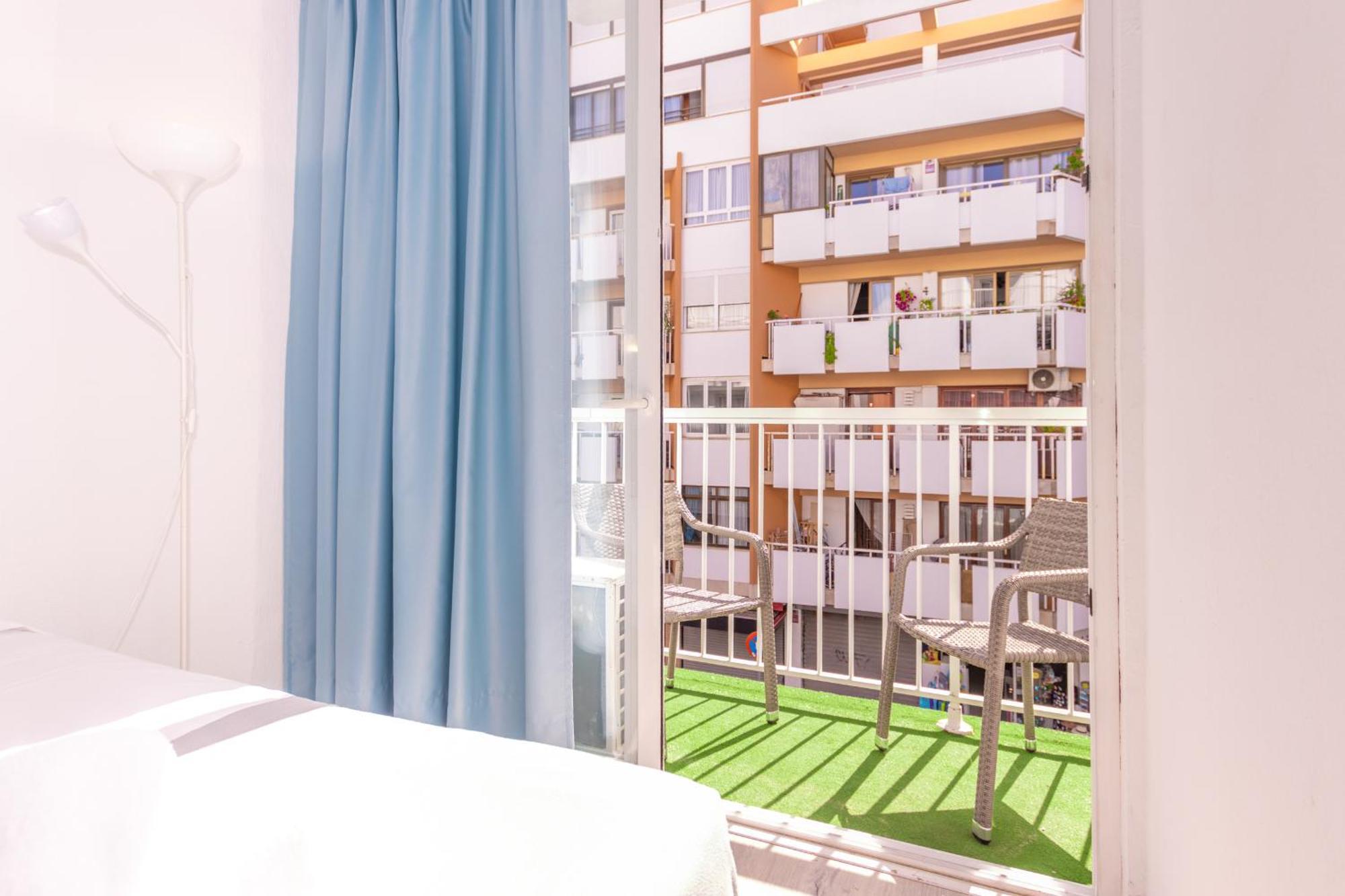 Twin Room Balcony,1717129402:JPEG