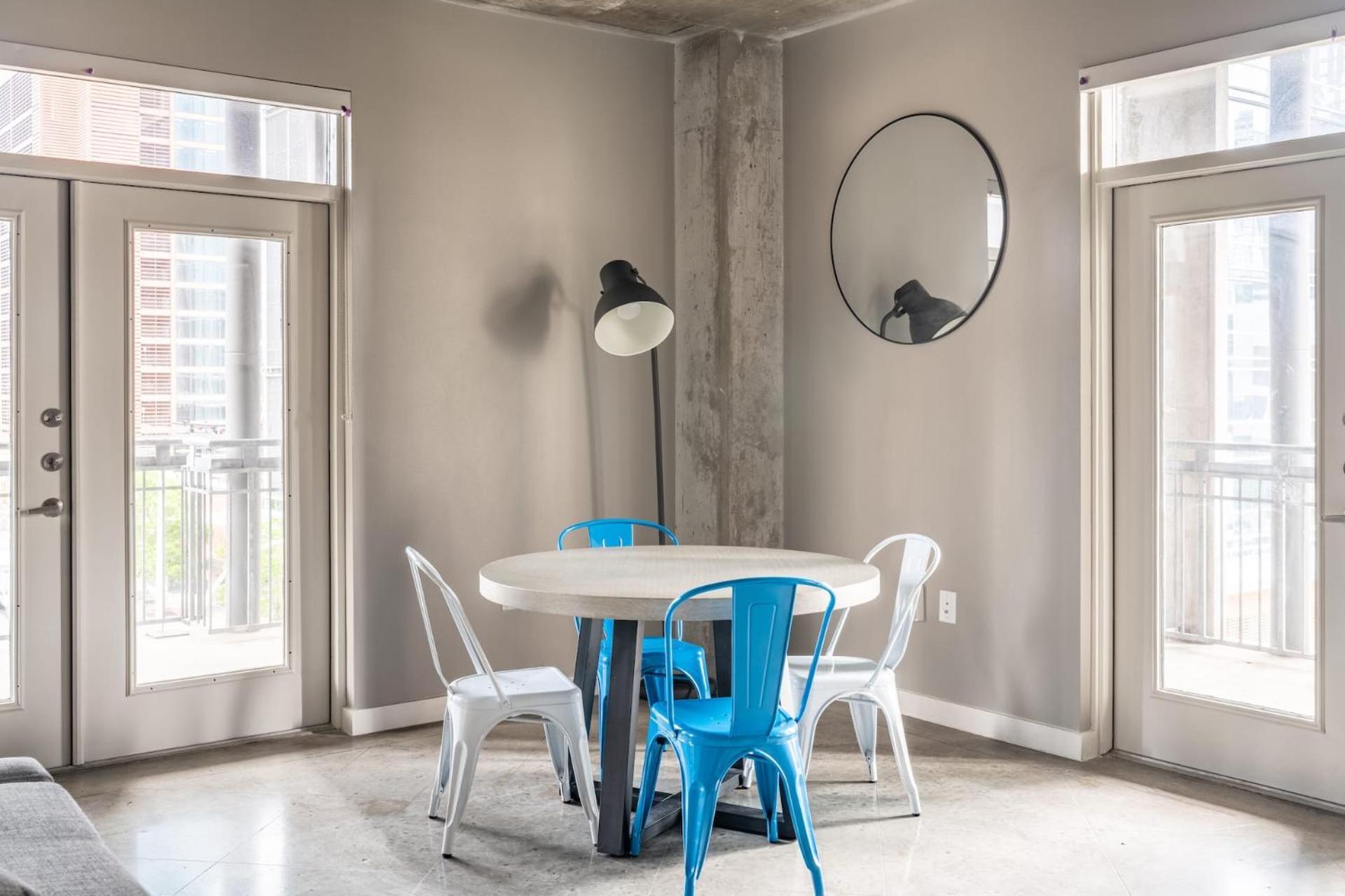 Appartement met twee slaapkamers (zelf inchecken via virtuele receptie)