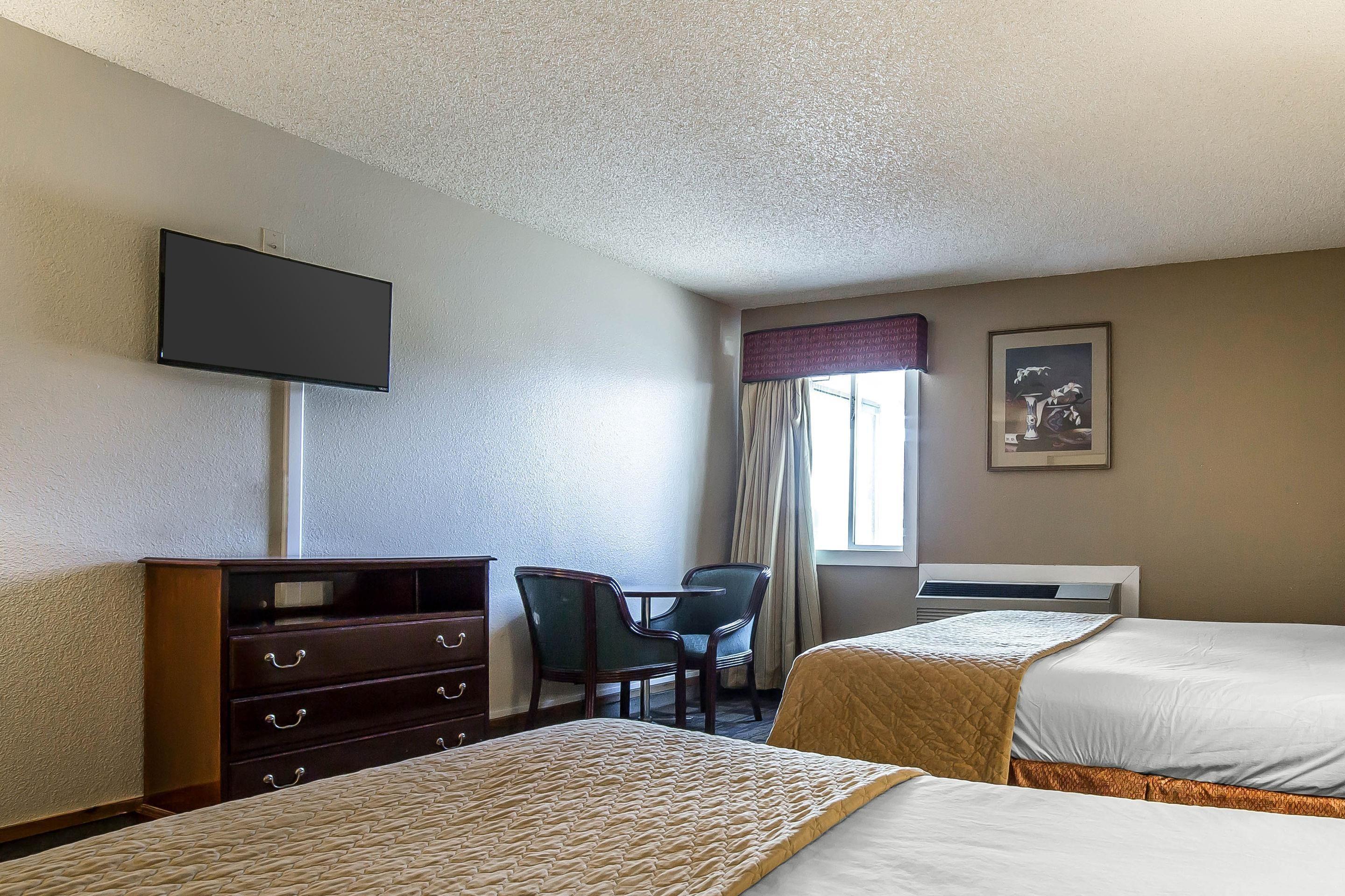 Queen Room Two Queen Beds Accessible or Non-Smoking
