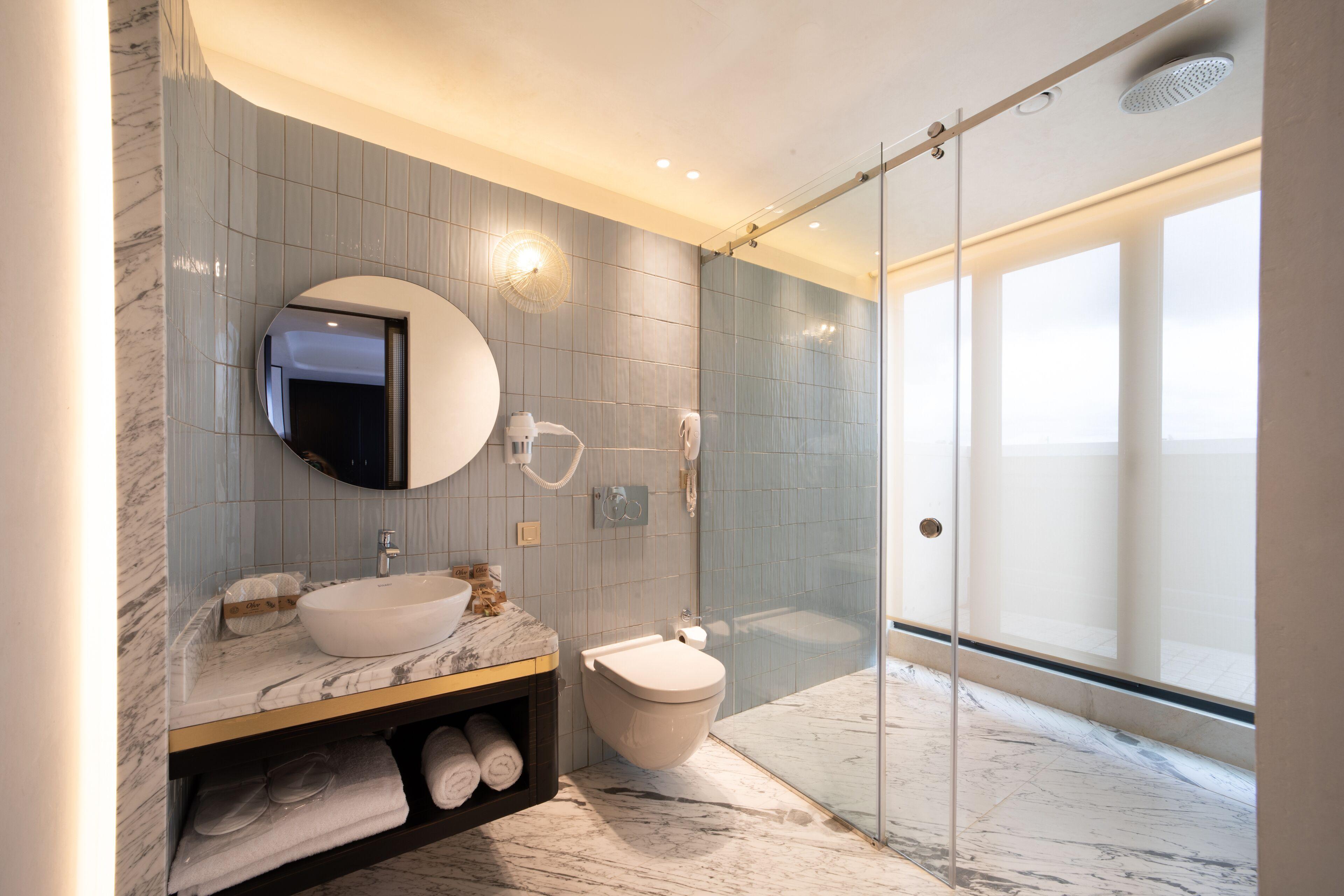 King Suite with Balcony,1742608391:JPEG