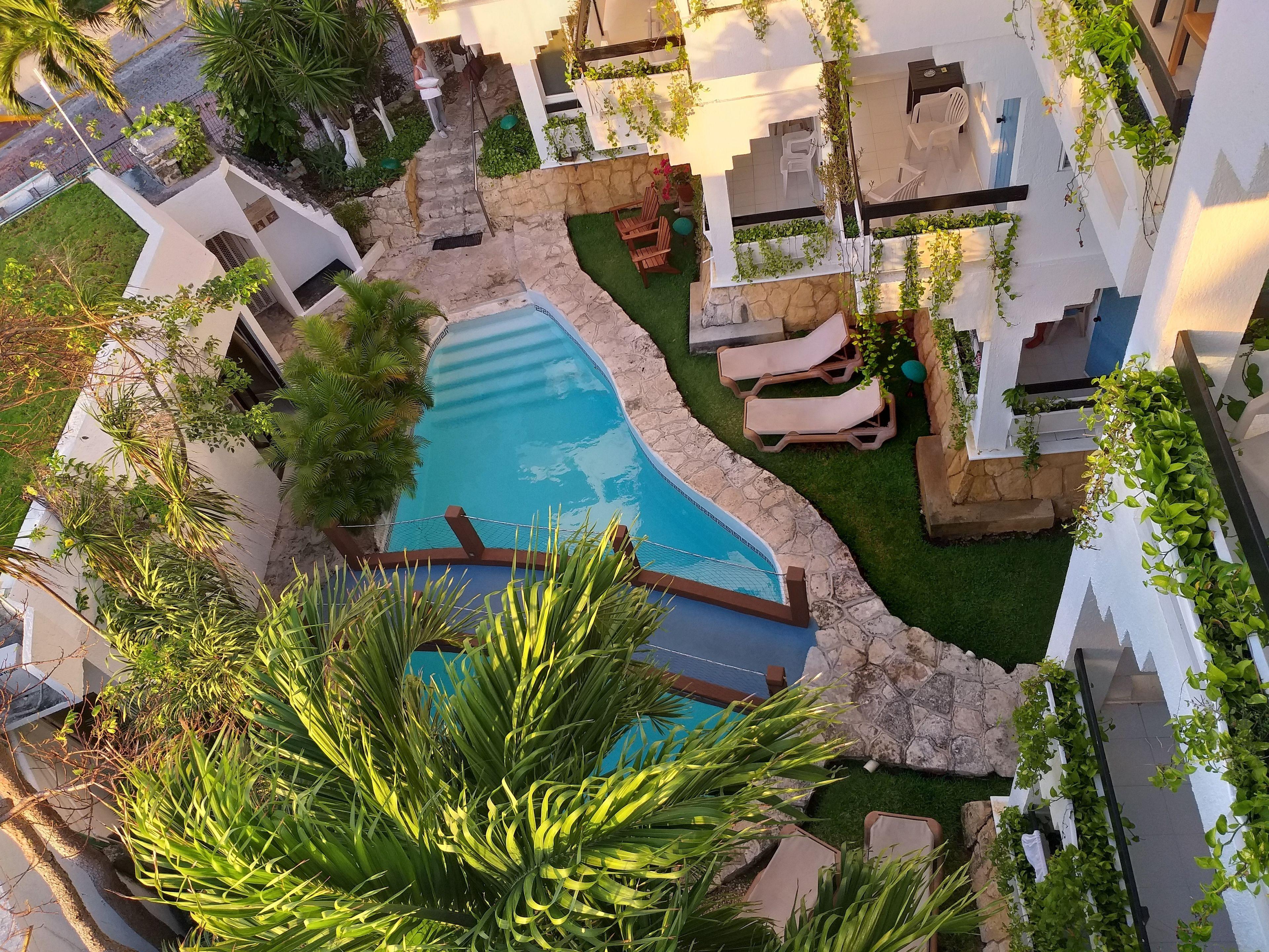Queen Room Pool View