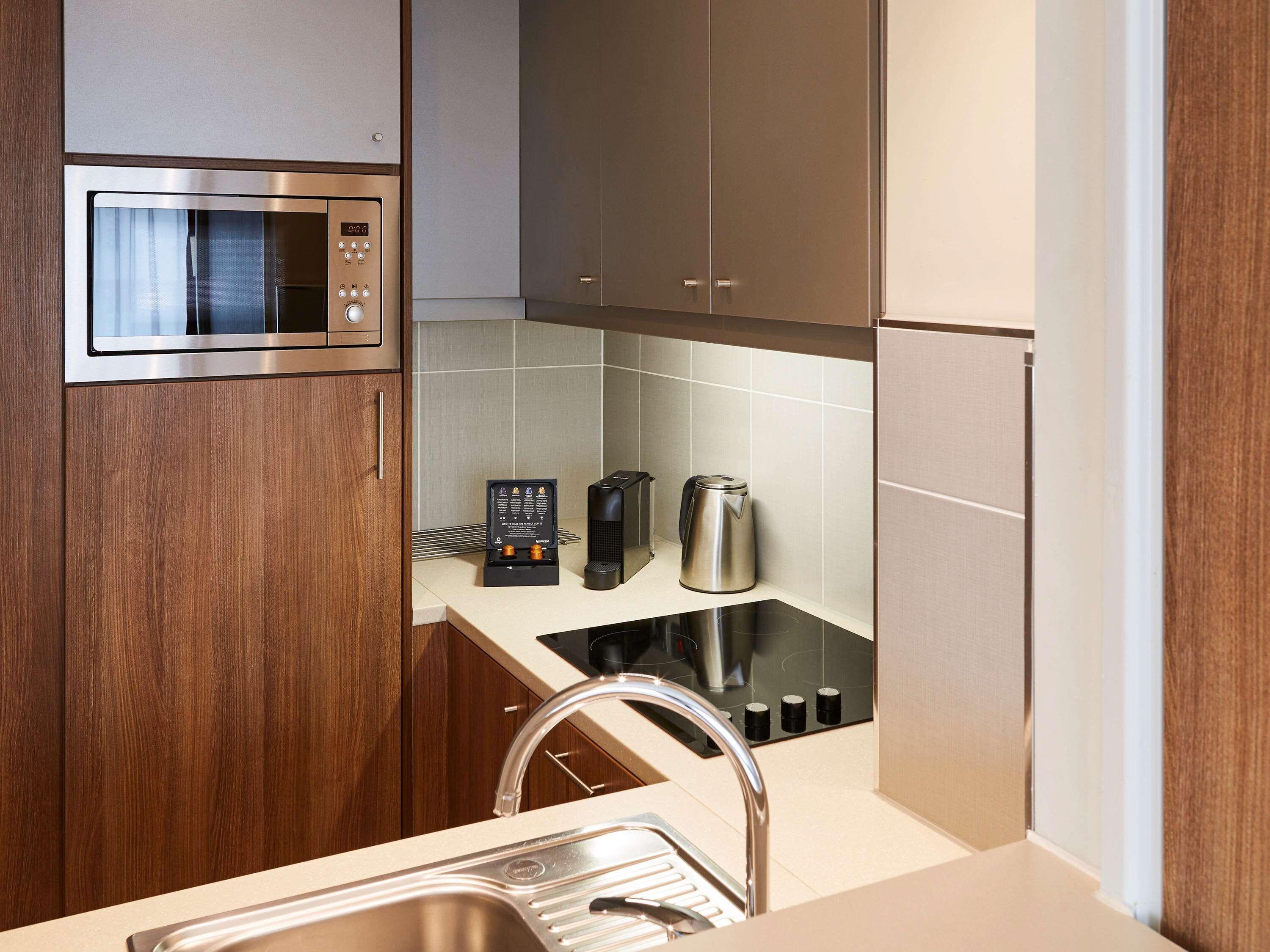 Large Superior One-Bedroom Apartment