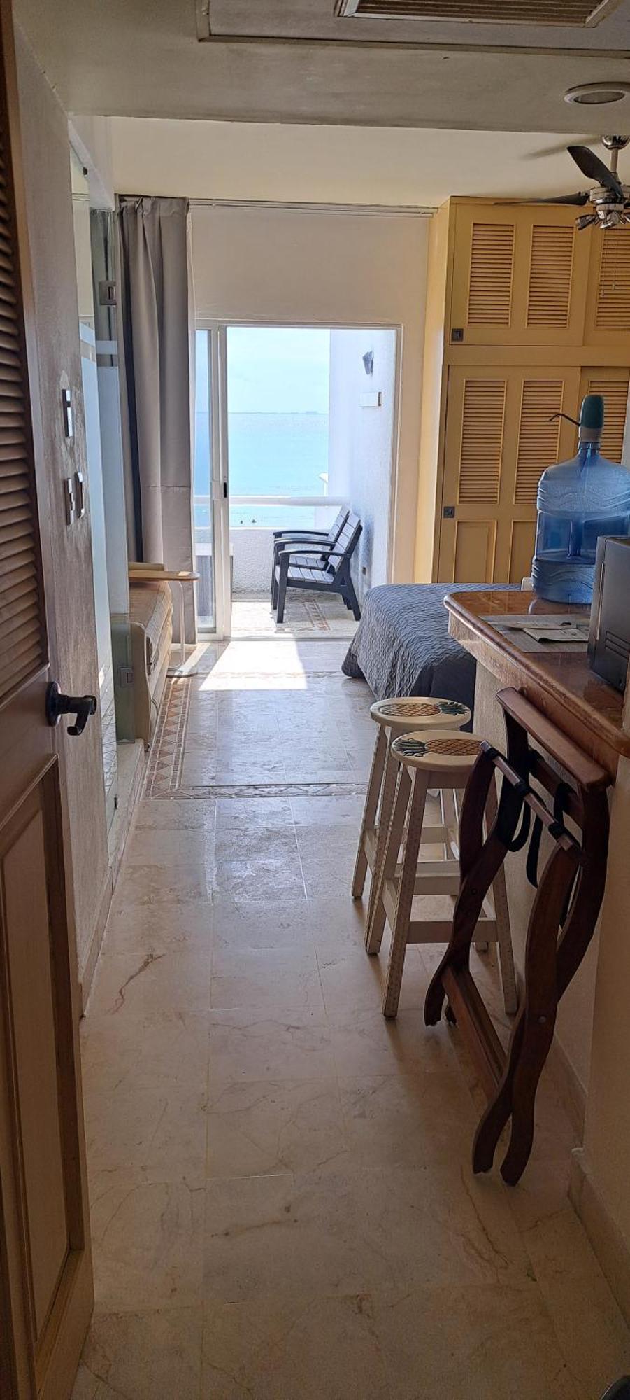 Studio Balcony