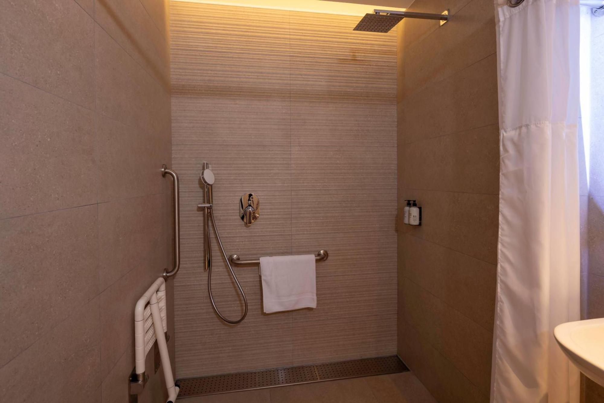 Queen Room Mobility Accessible or Non-Smoking