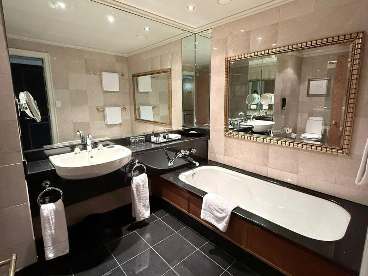 Junior Suite with Balcony
