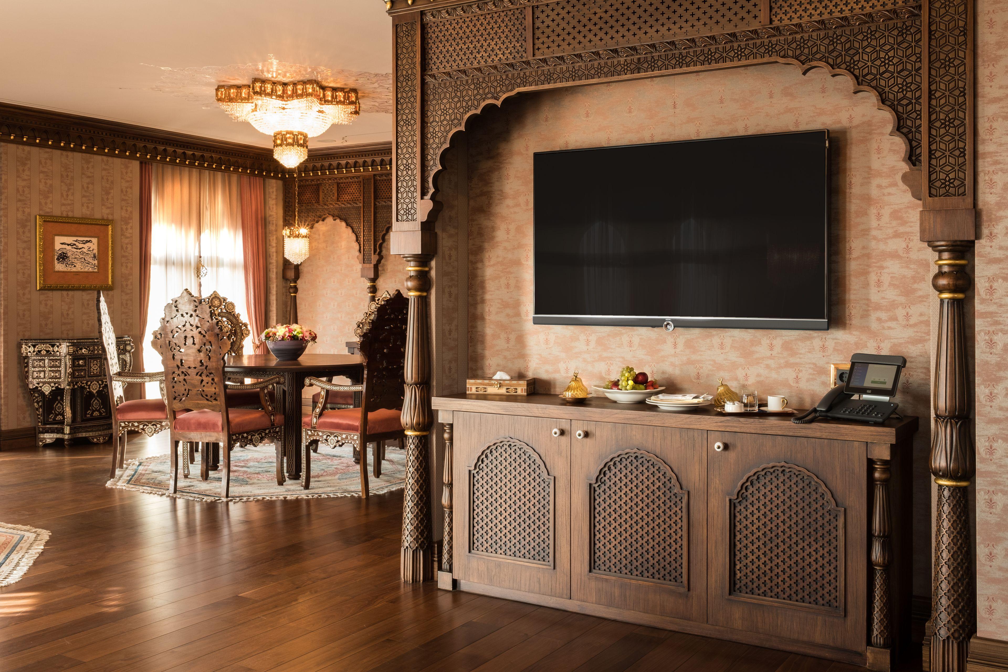Sultan Suite