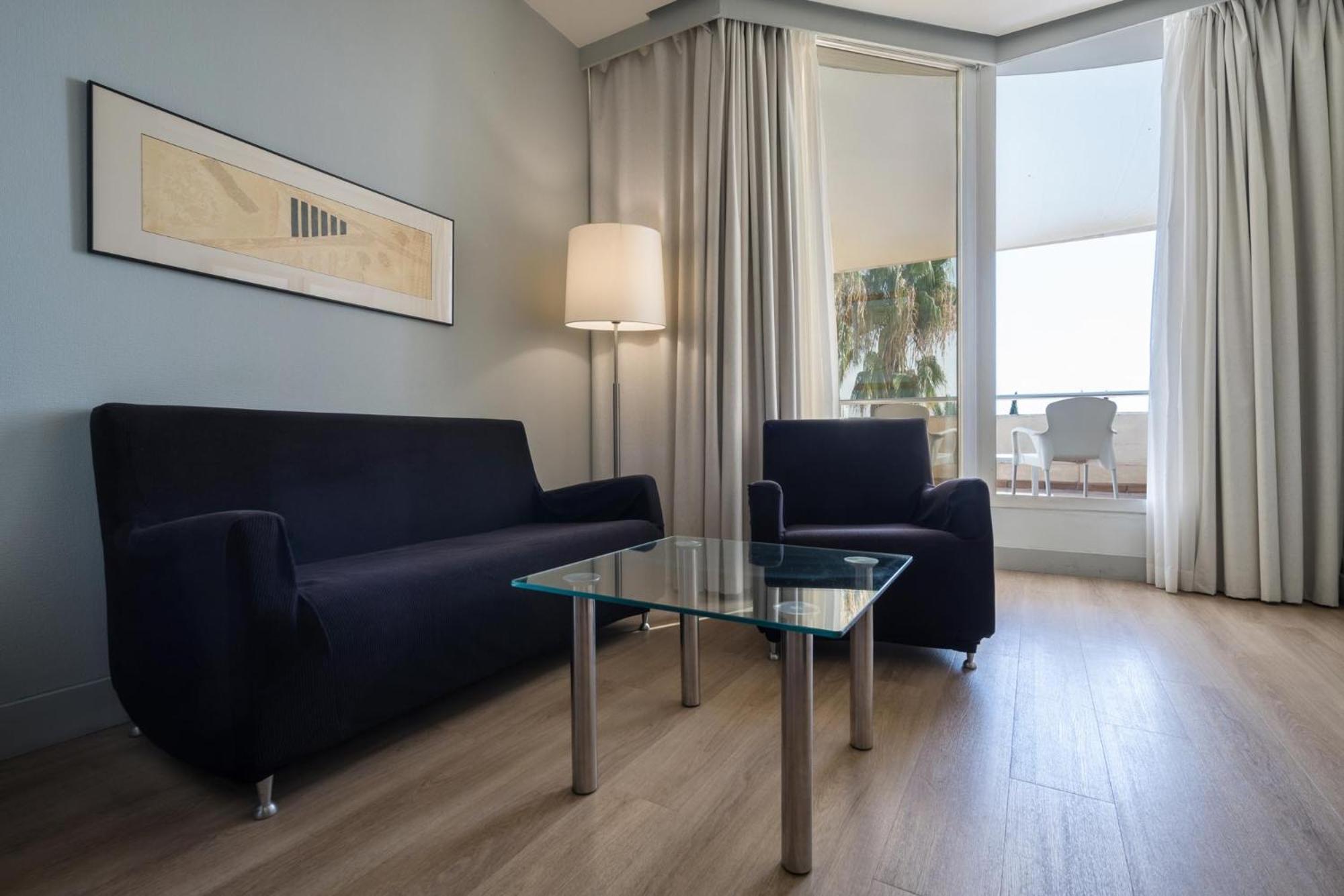 Family Room Terrace