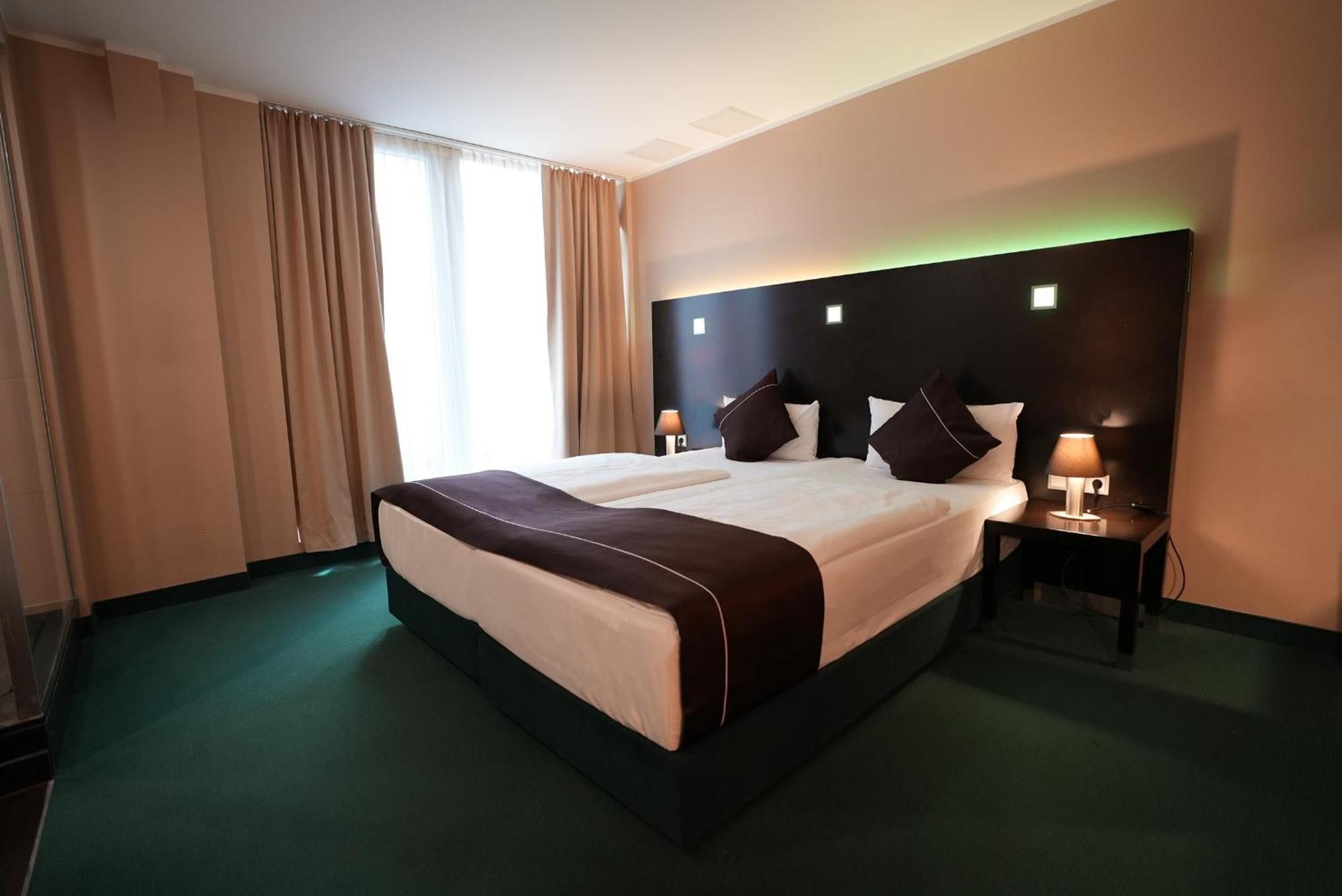 Double Room Terrace,1722907952:JPEG