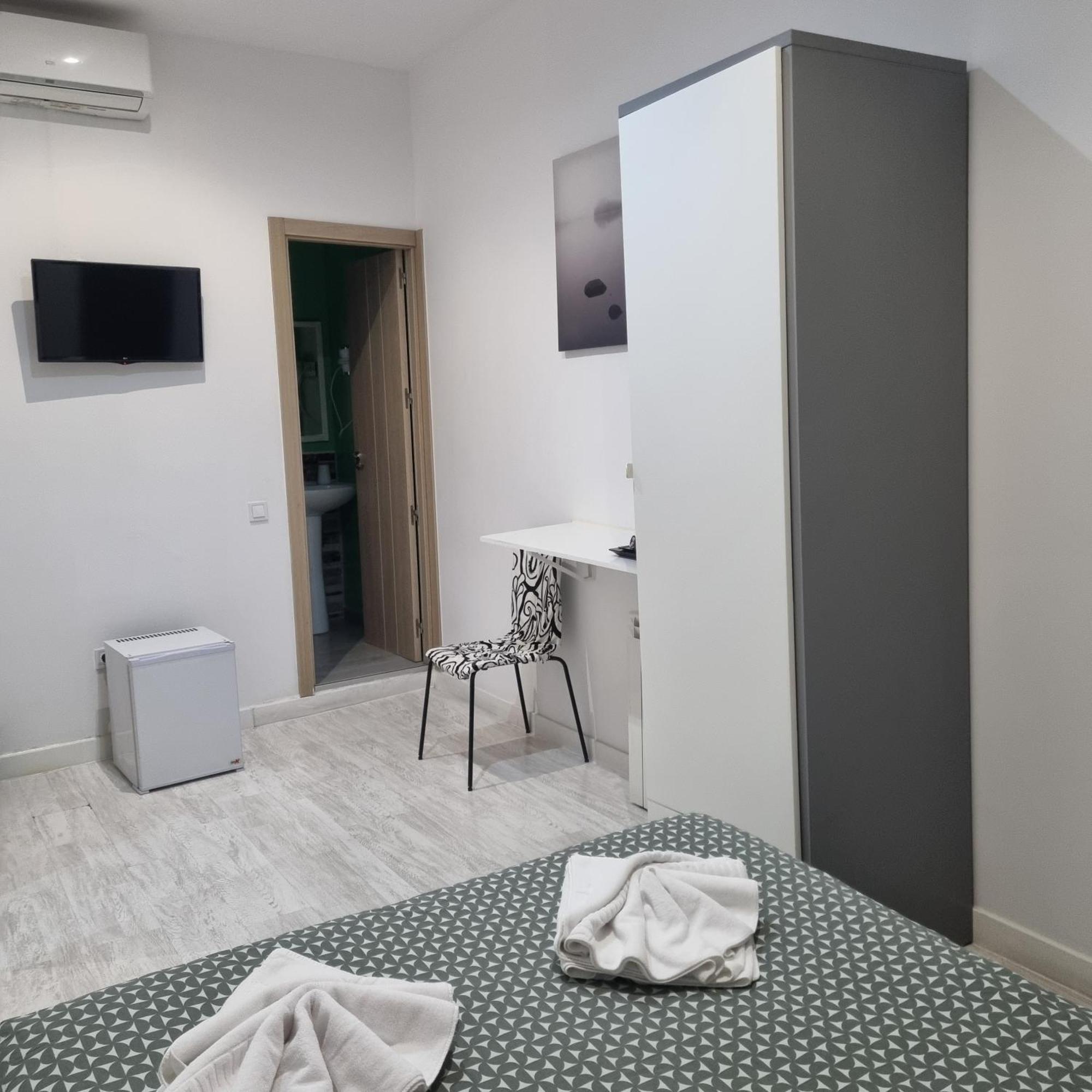 Single Room