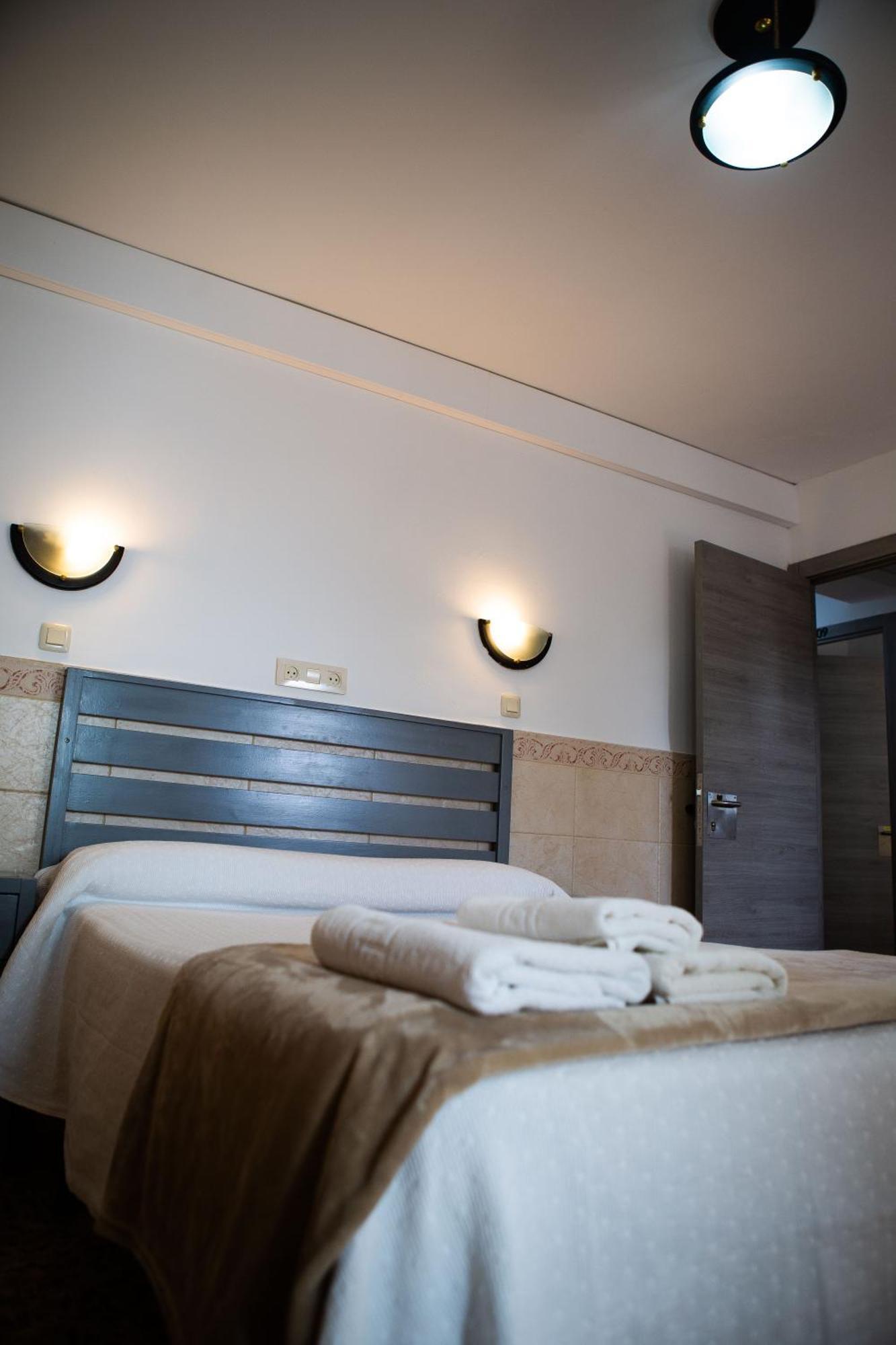 Double Room,1722941718:JPEG