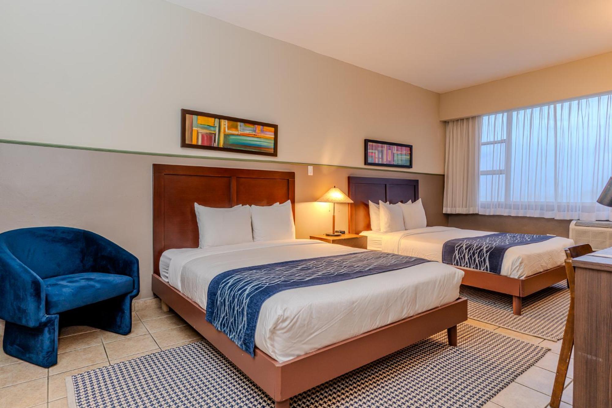 2 Queen Beds, Nonsmoking, Upgrade, Upper Floor
