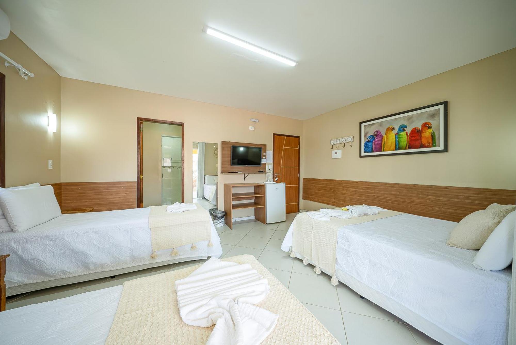 Quarto Quádruplo Superior com Varanda