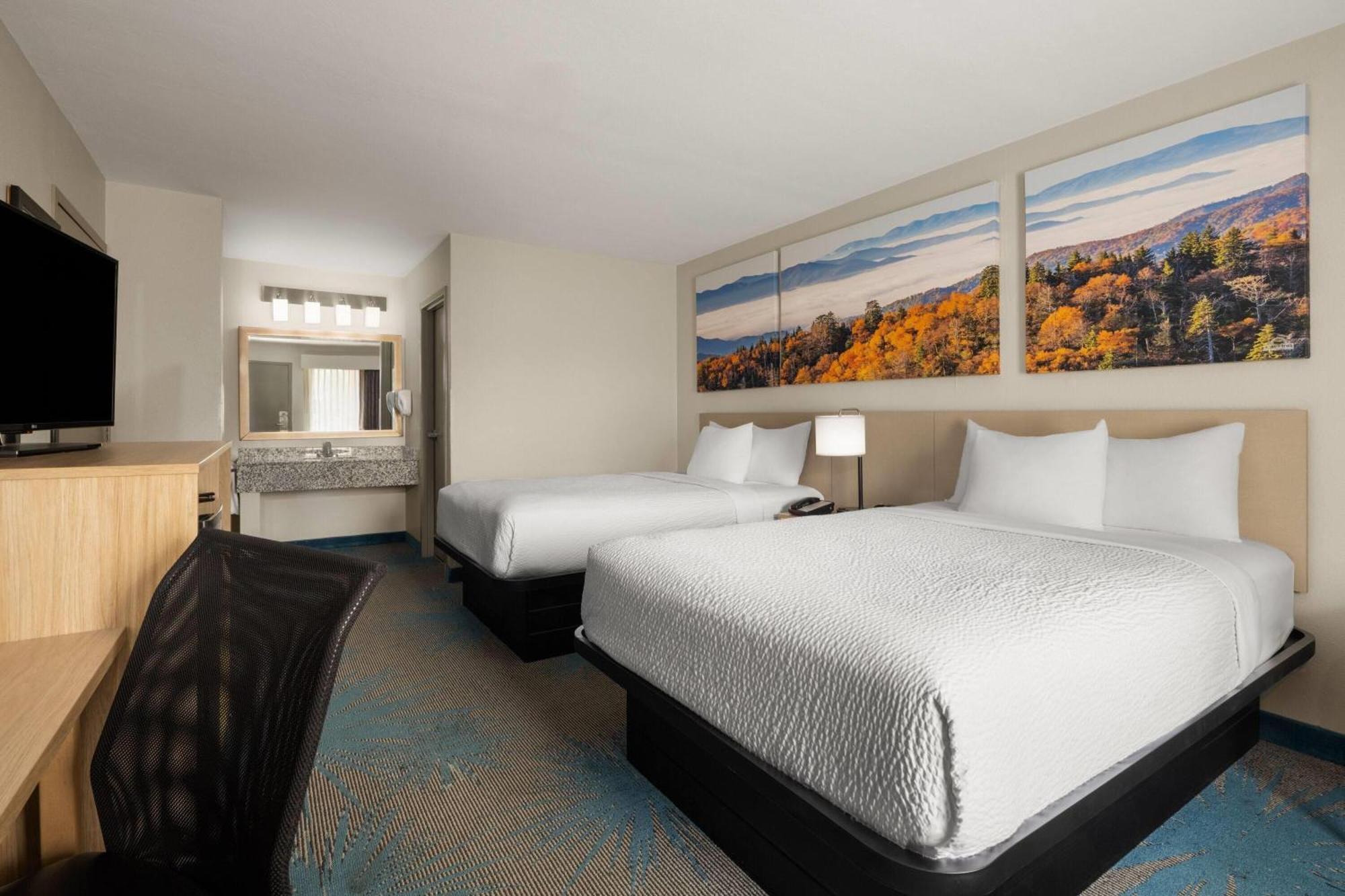 Double Room Two Double Beds Non-Smoking