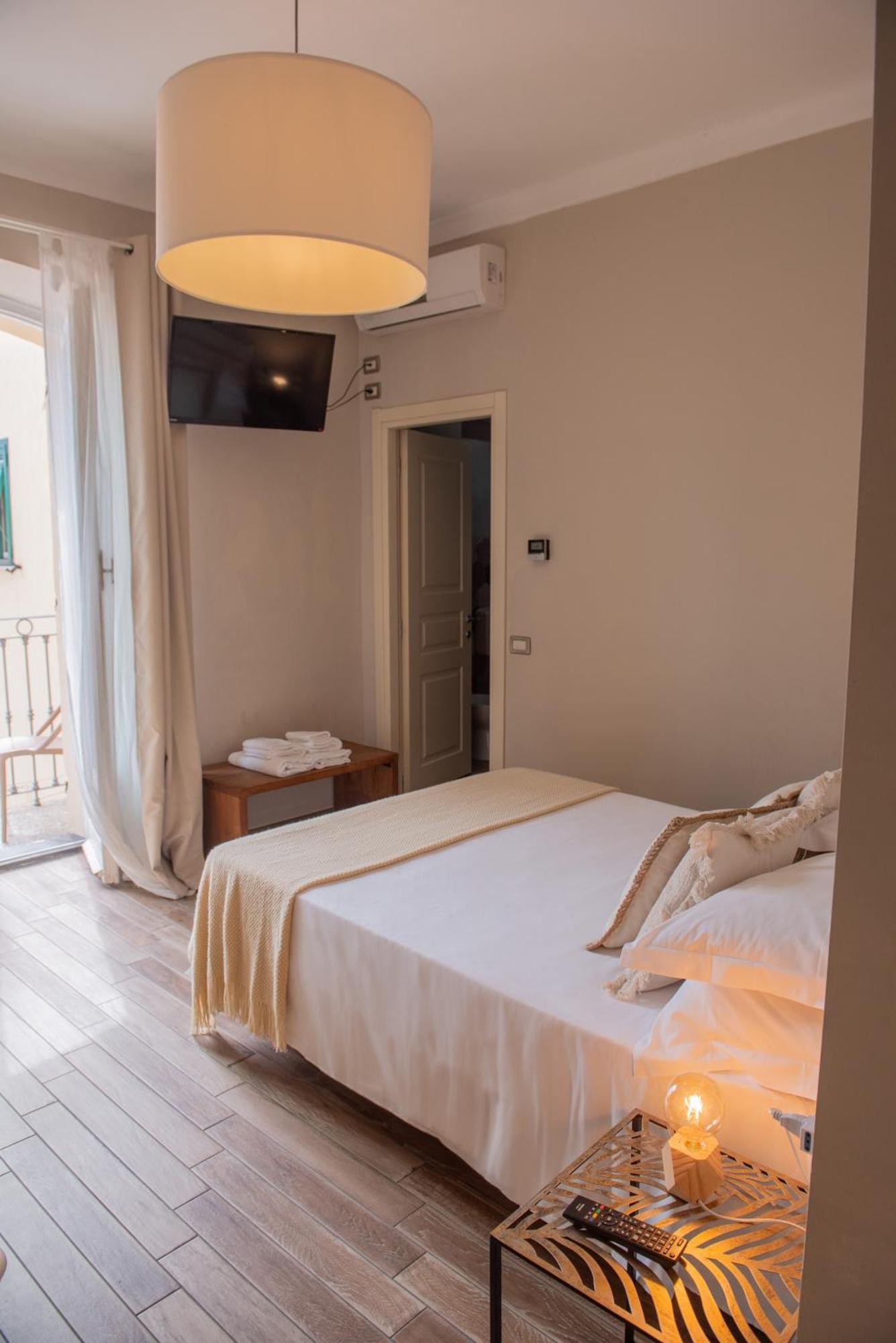 Chambre Double Deluxe avec Balcon - Vue sur Mer