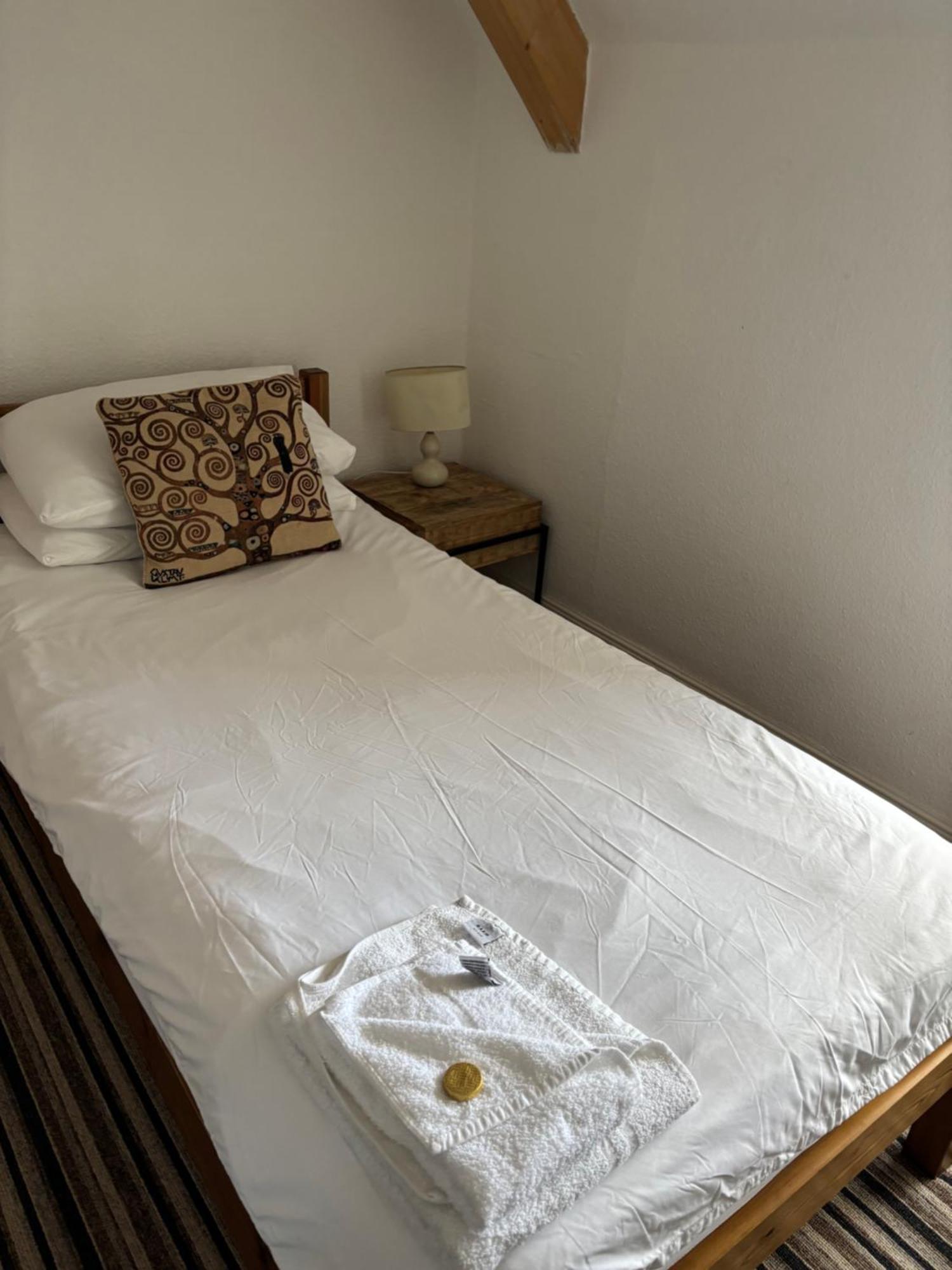 Single Room with Shower