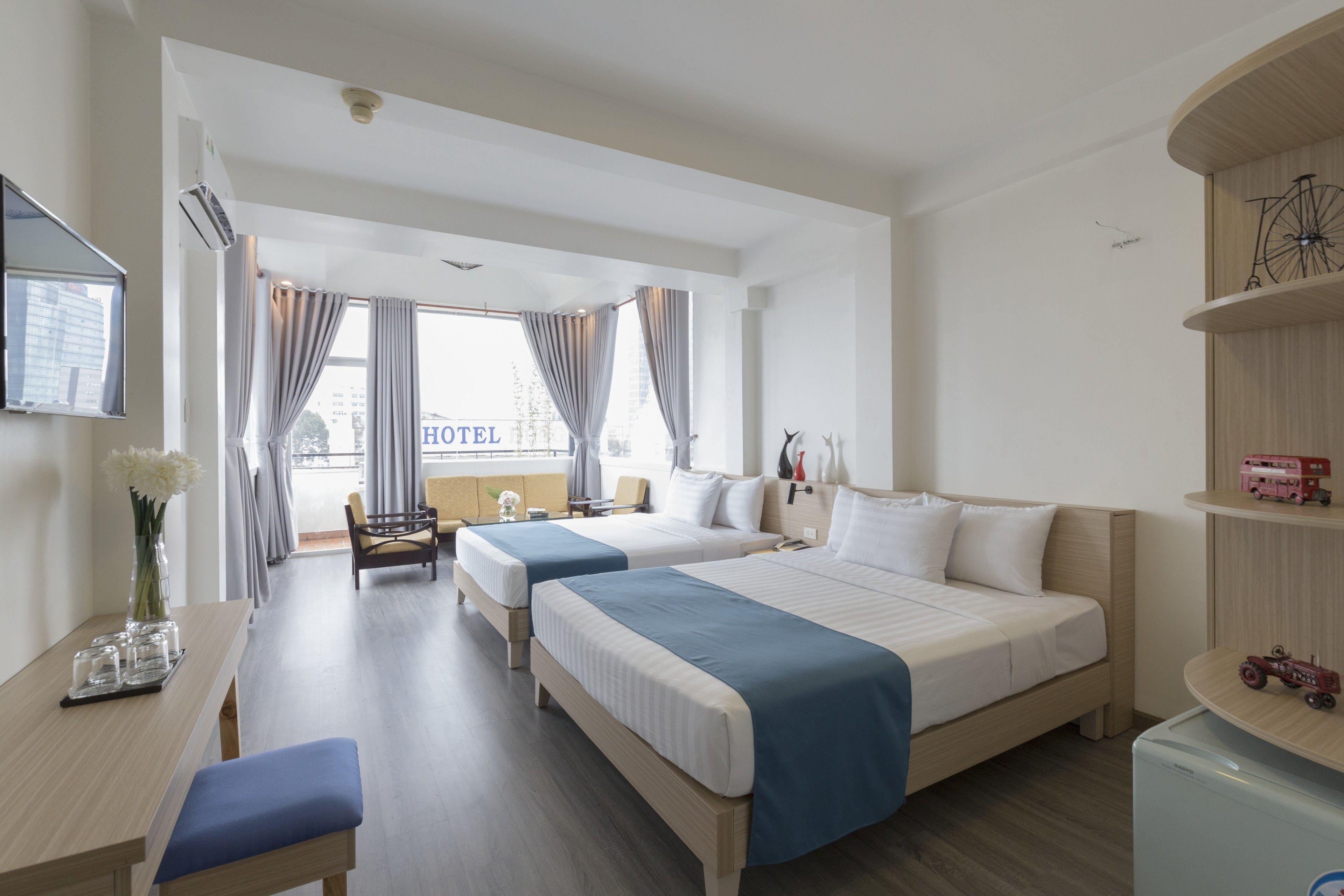 Rooftop Suite With Balcony
