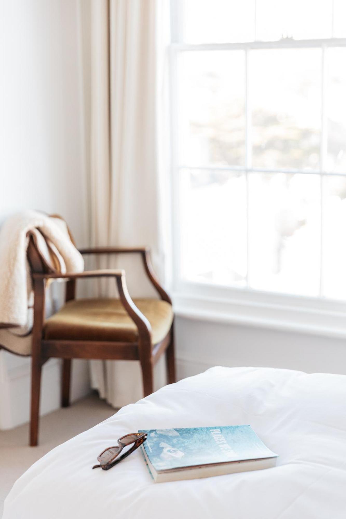 Room 3 Twin Harbour View