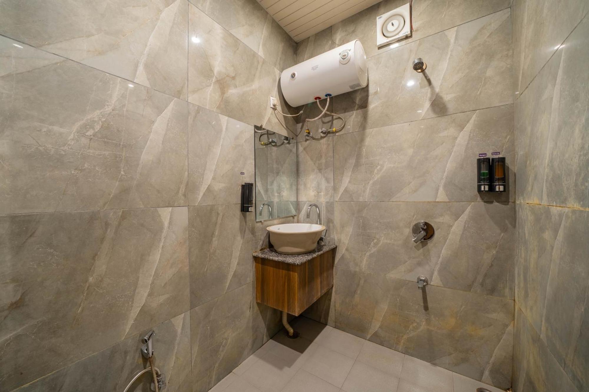 Deluxe Family Suite