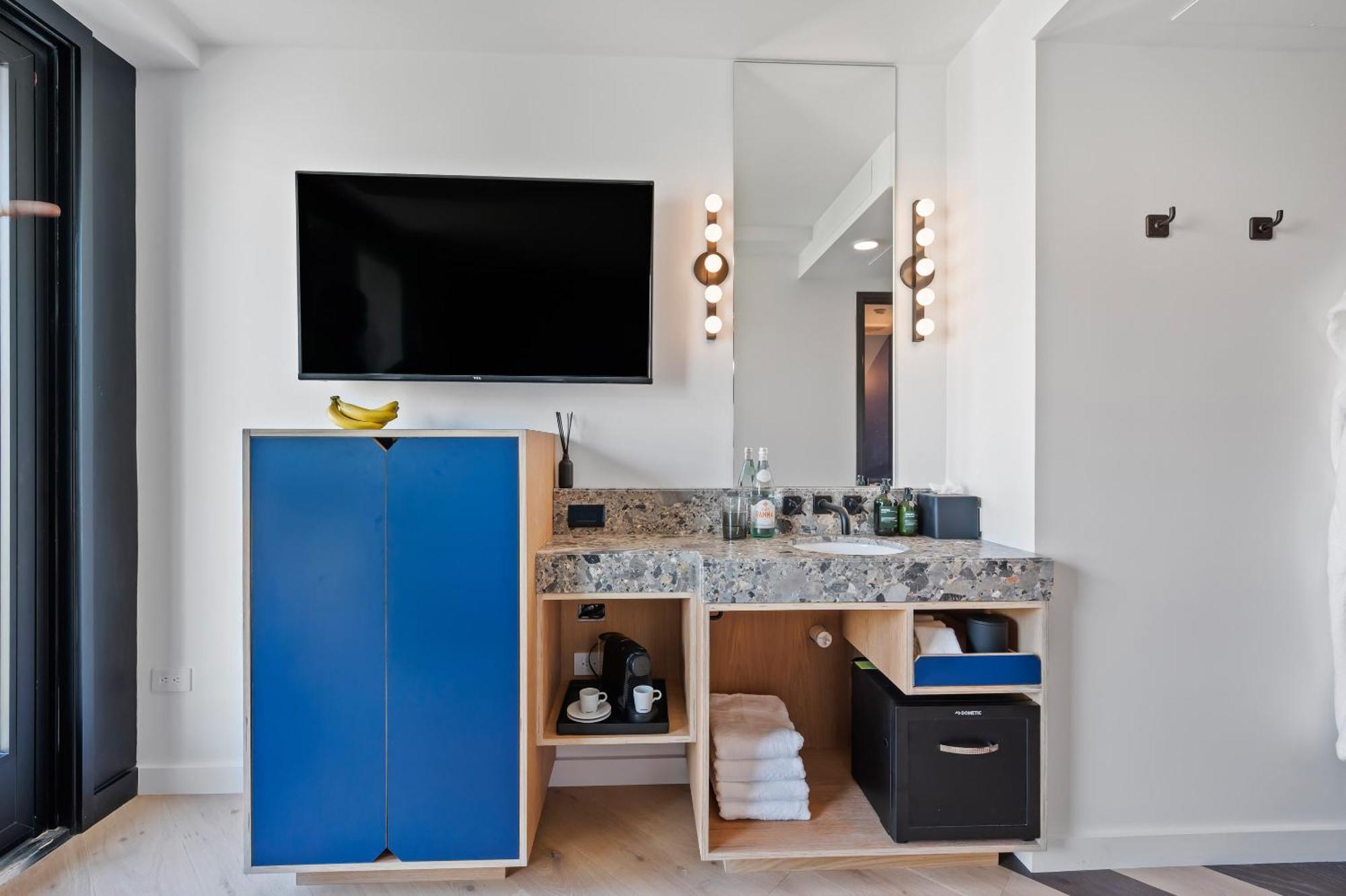 Queen Studio Self Check Virtual Front Desk