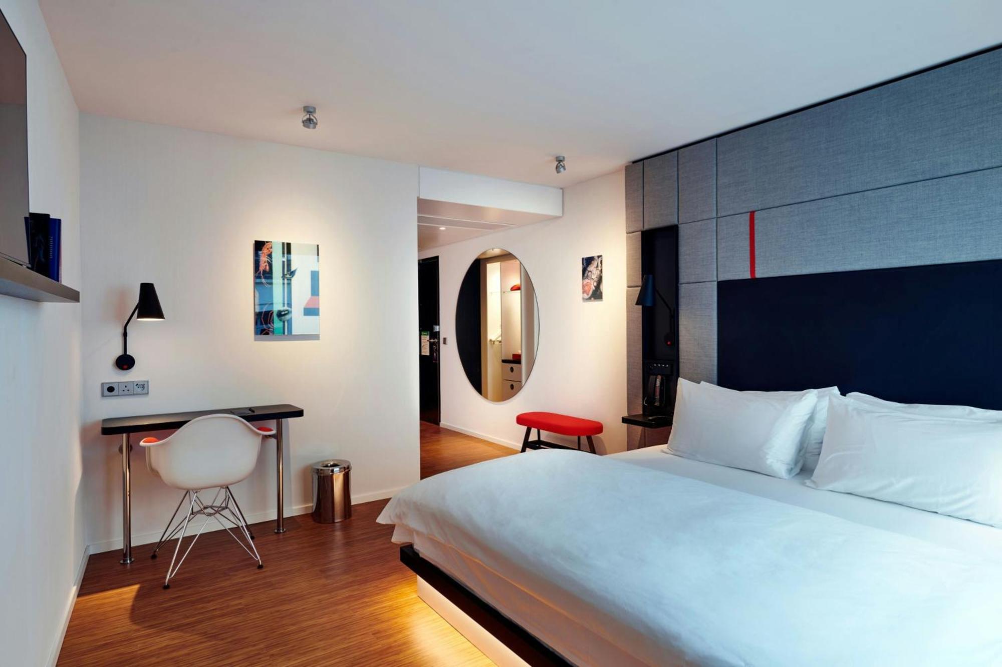 King Room - Accessible,1724810862:JPEG