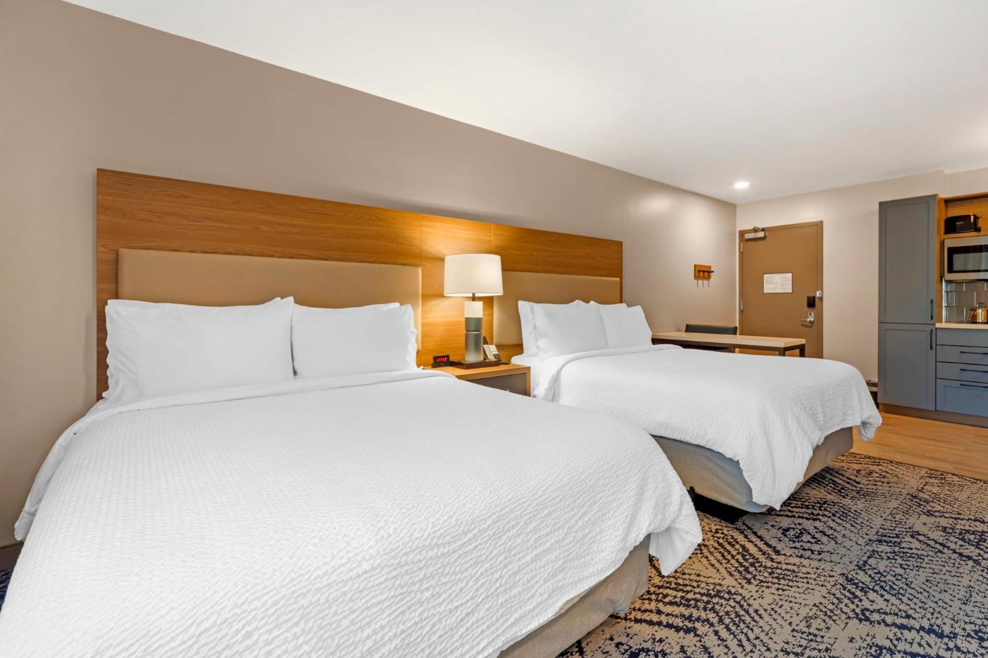 Studio Suite with Two Queen Beds