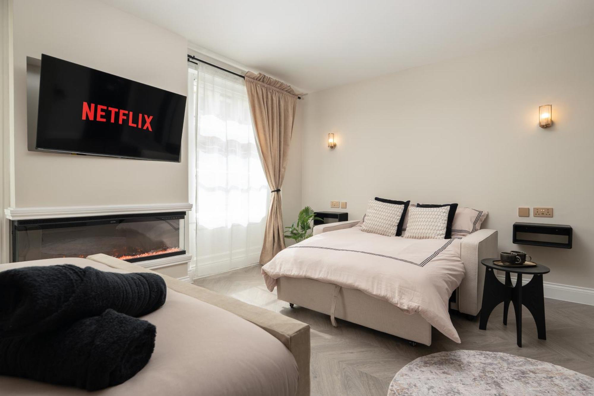 Studio Apartment with King Bed