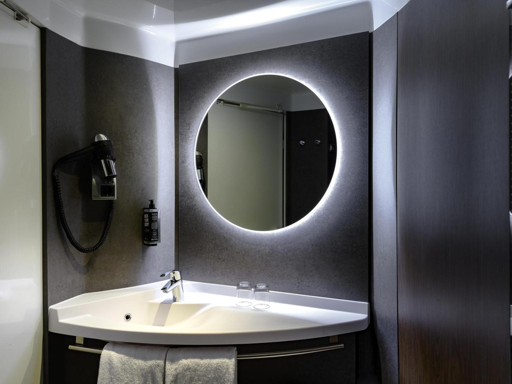 Superior Double Room,1742567913:JPEG