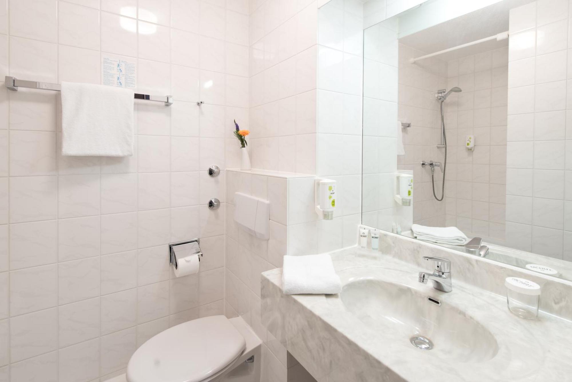 Double Room,1729980504:JPEG