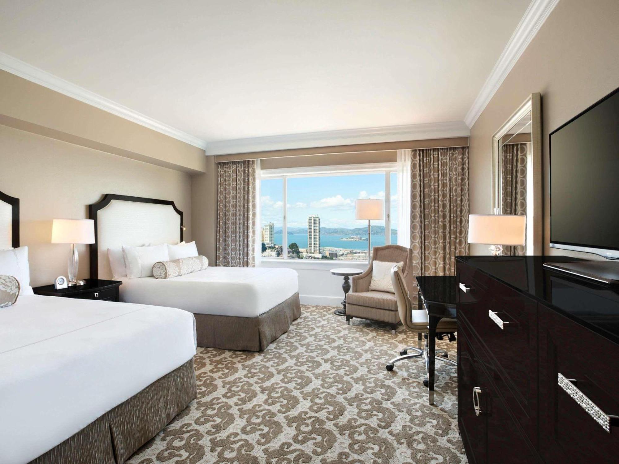 Signature Queen Room Two Queen Beds Bay View Hearing Accessible