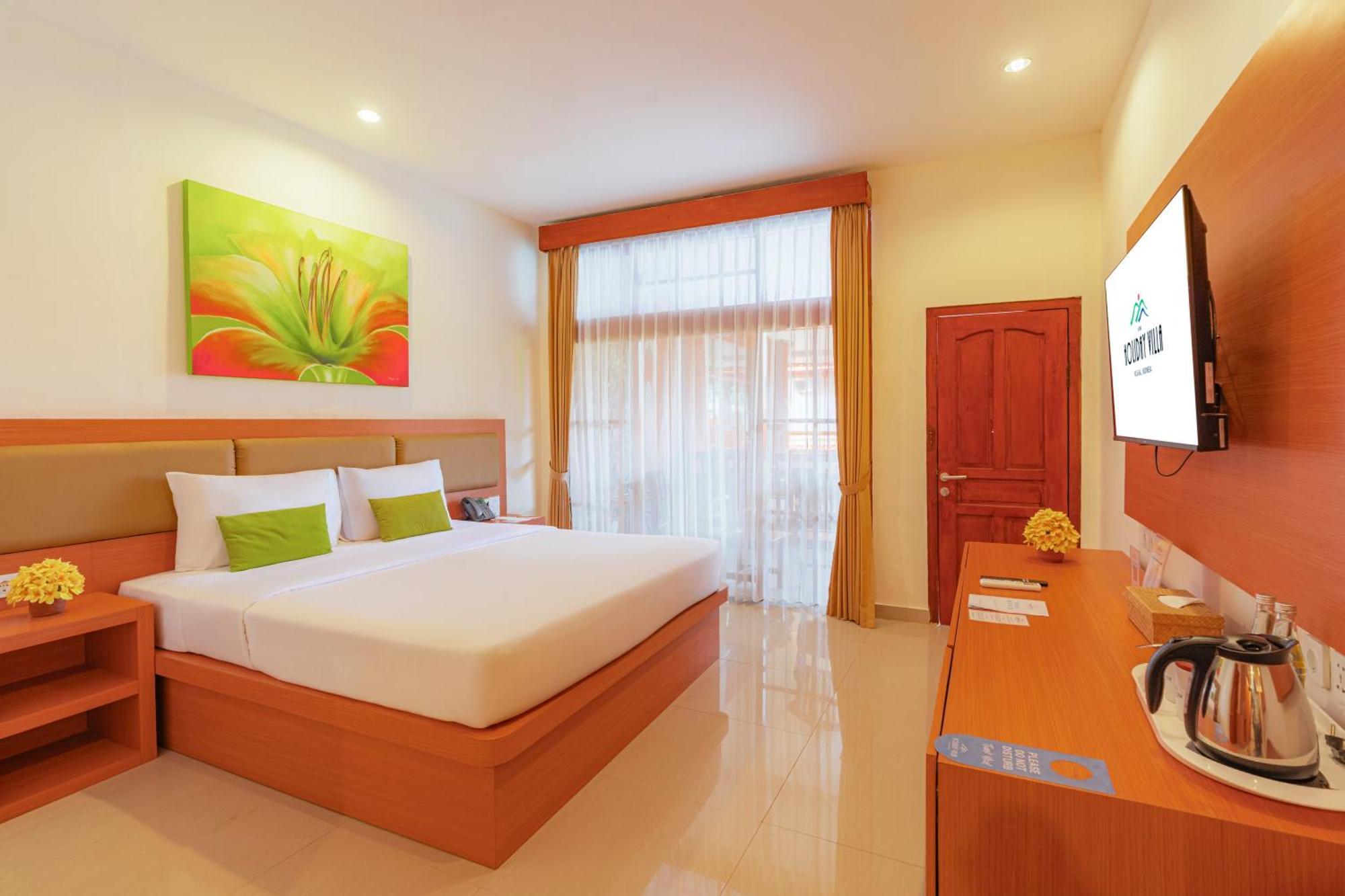 Superior Double or Twin Room Pool View
