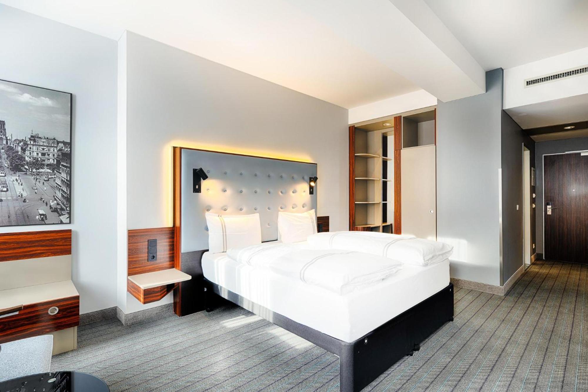 Standard Double Room,1772890199:JPEG