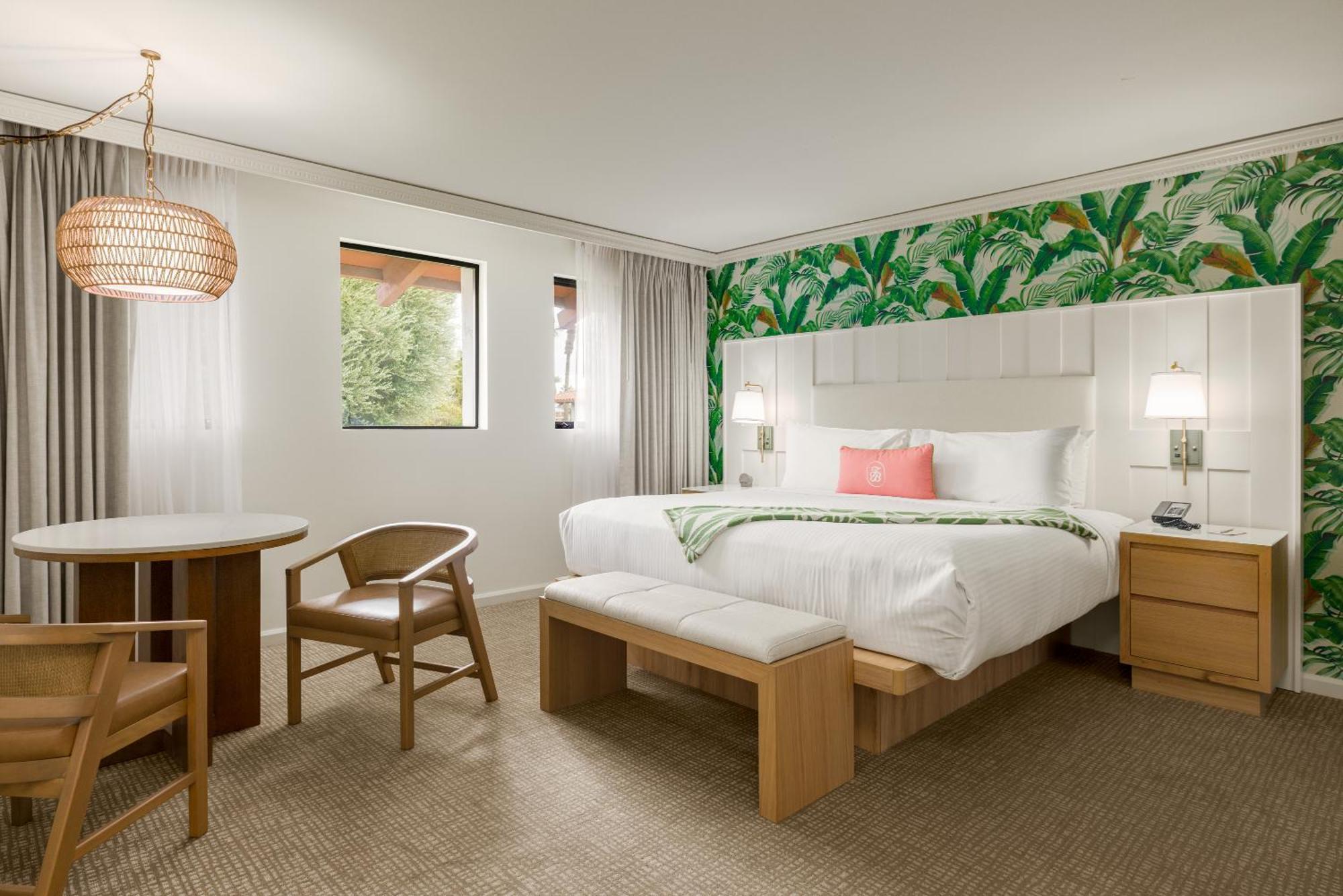 Standard King Room