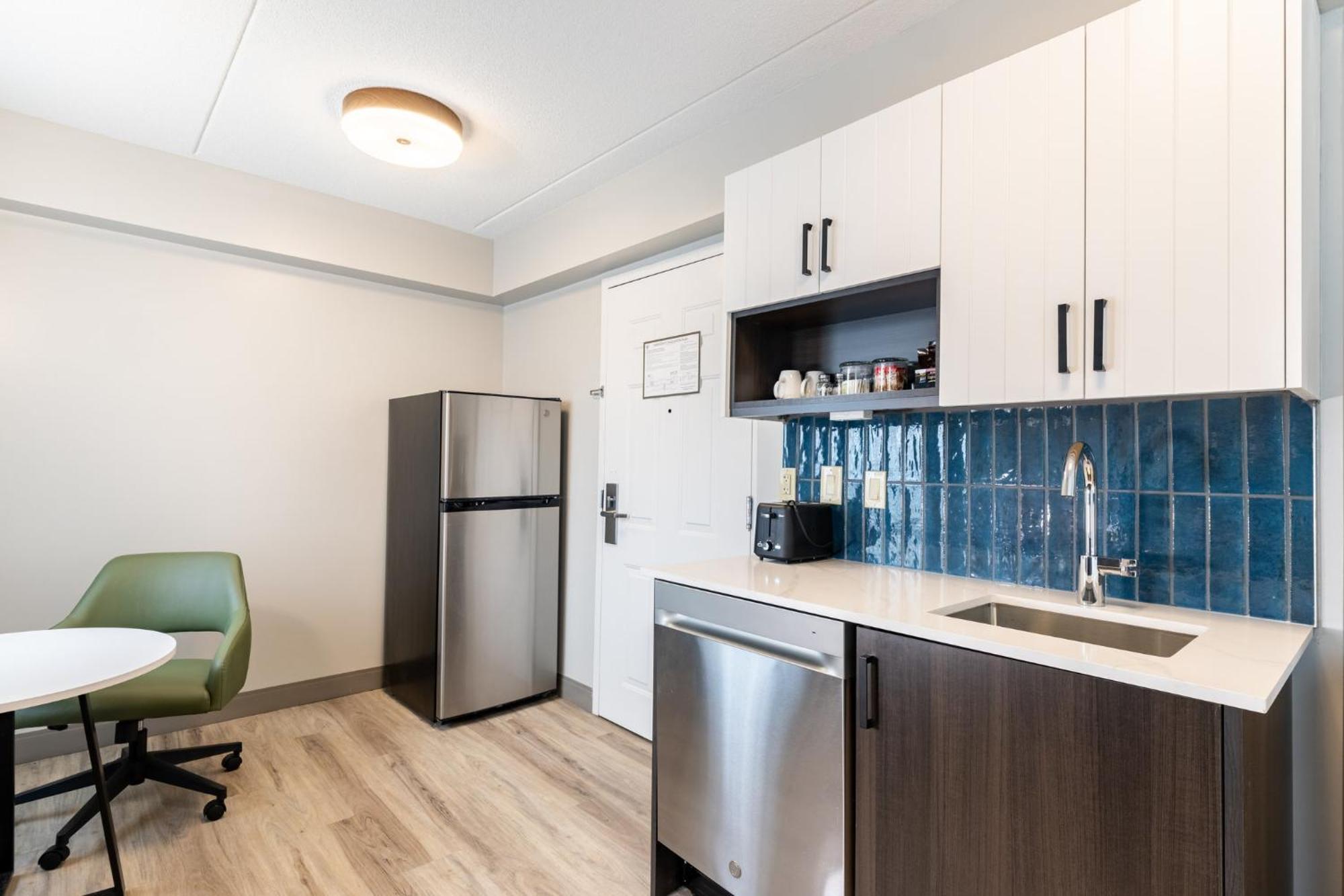 Two-Bedroom Suite
