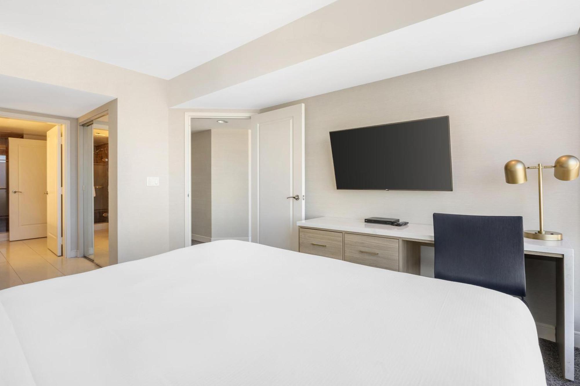 Suite Junior Lit King-Size avec Canapé-Lit