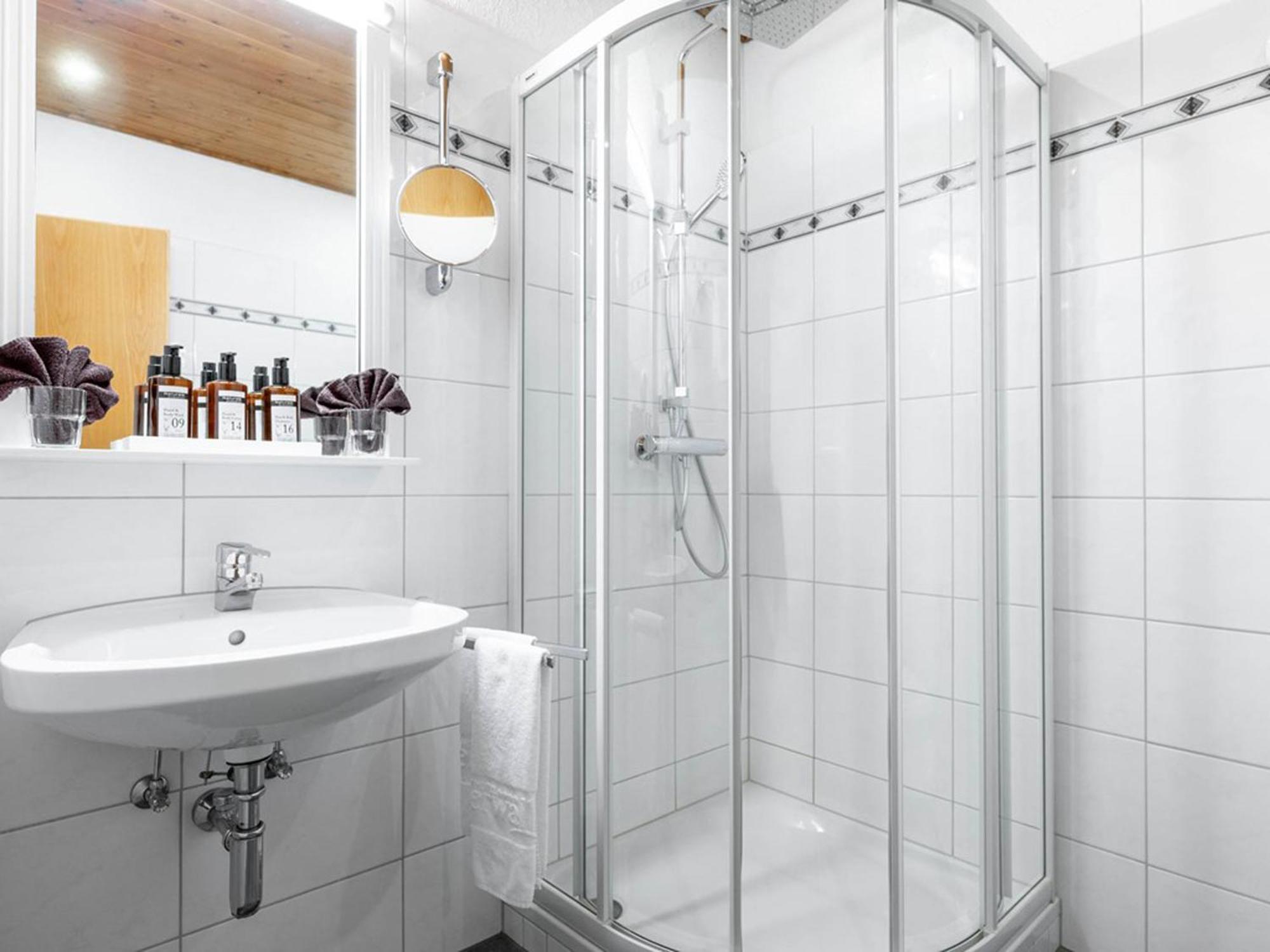Doppelzimmer mit Balkon
